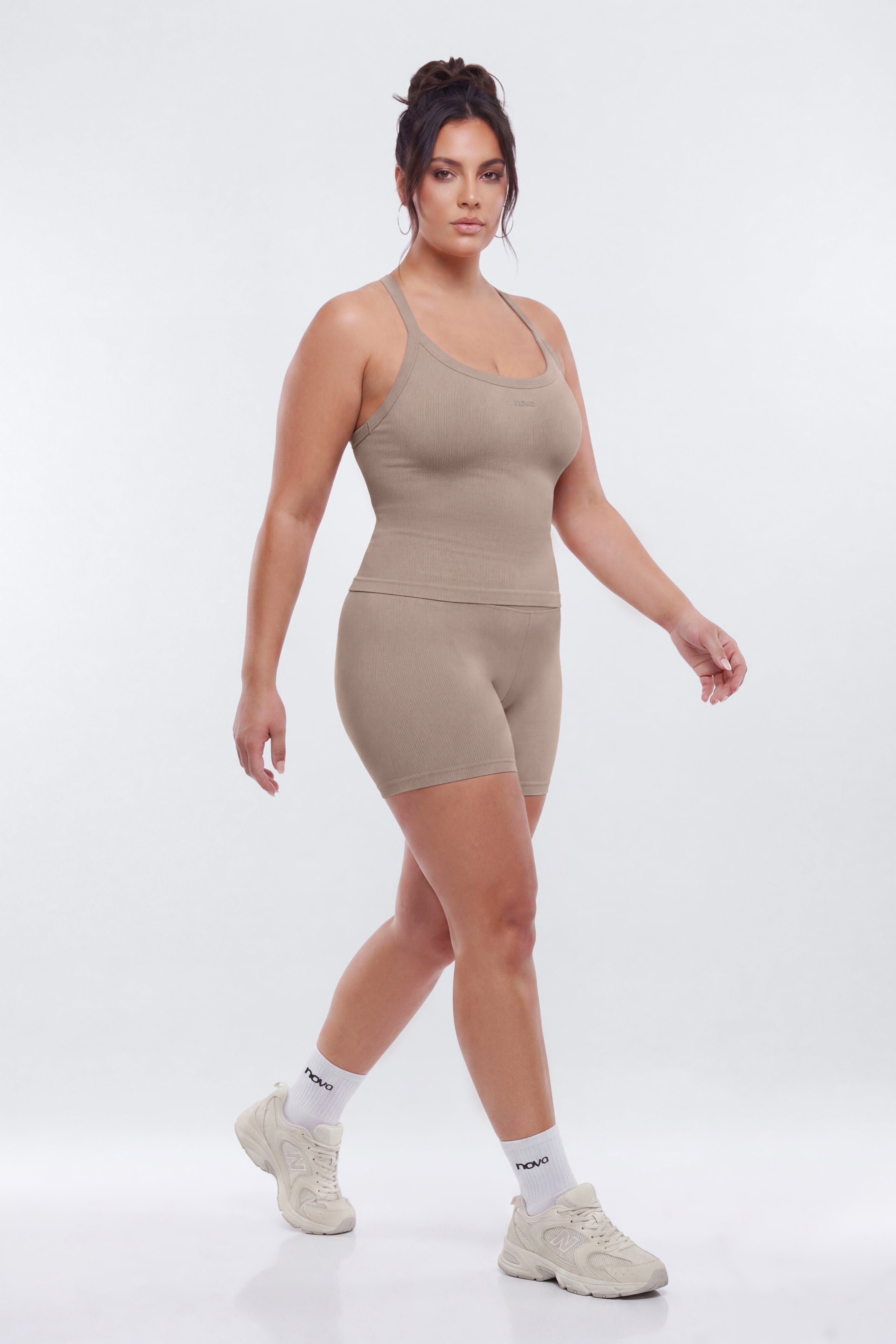 SeamlessLift™ Y Back Sports Top - Taupe