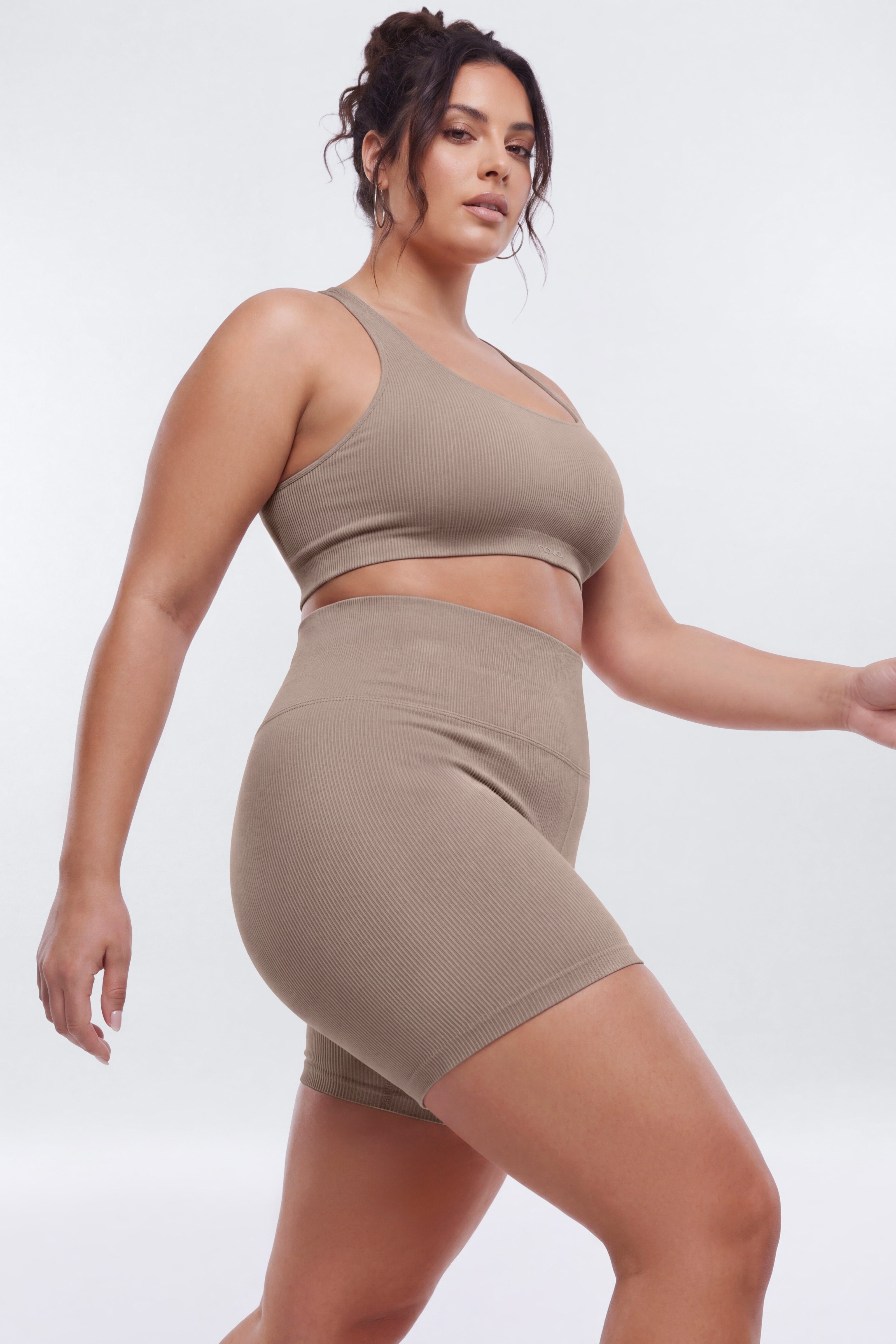 SeamlessLift™ 5″ High Rise Biker Short - Taupe