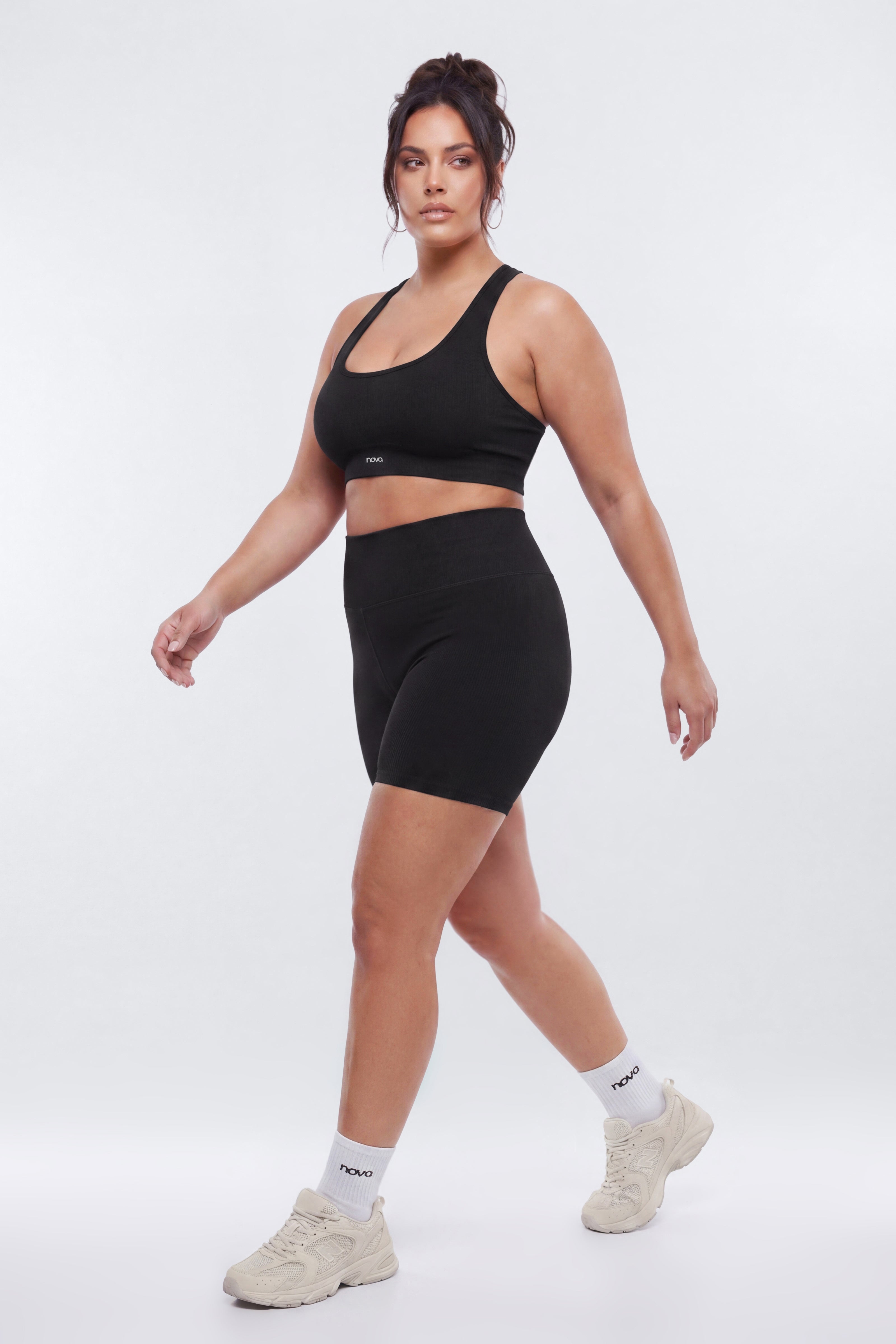 SeamlessLift™ 5″ High Rise Biker Short - Black