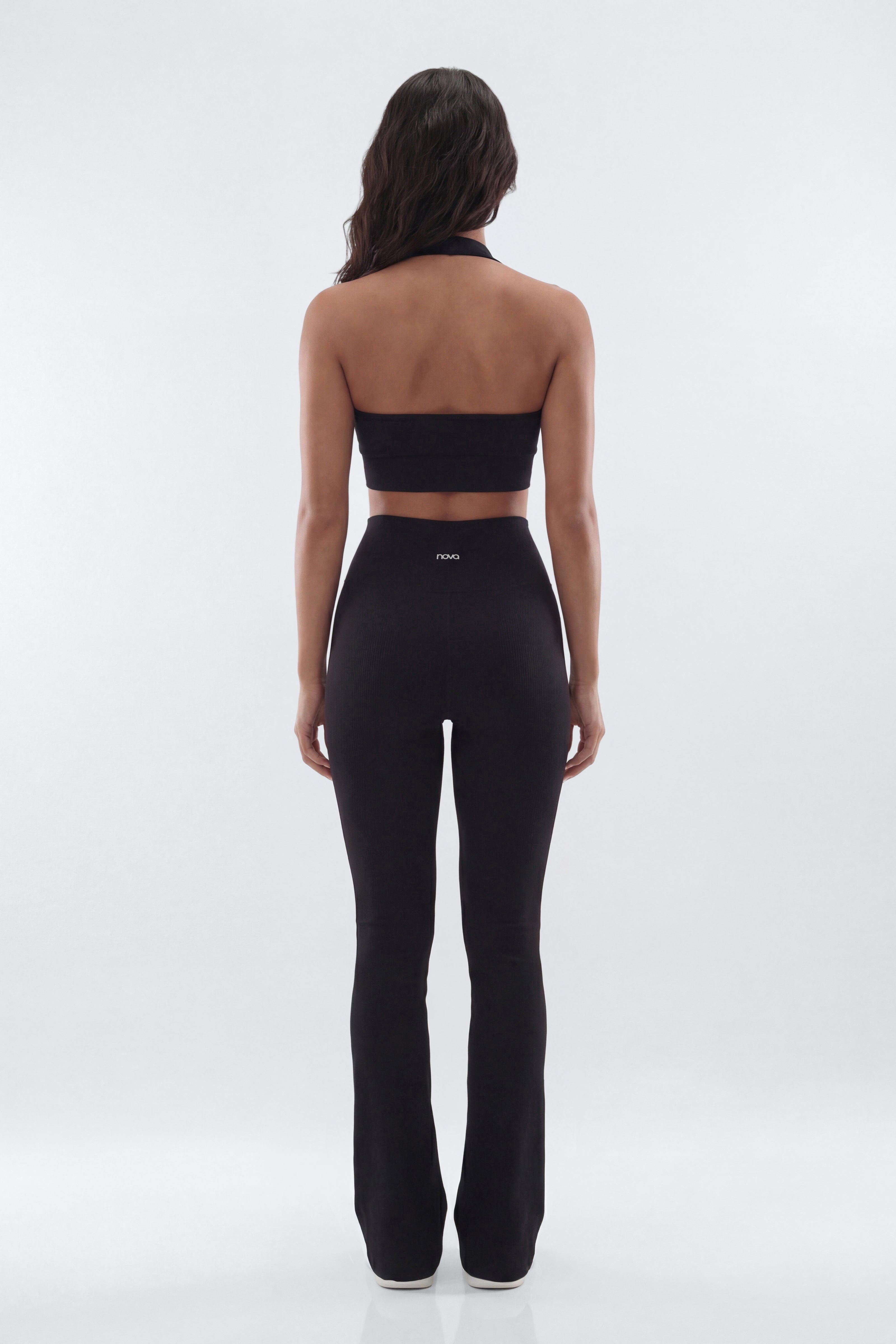 SeamlessLift™ 32″ High Rise Flare Legging - Black