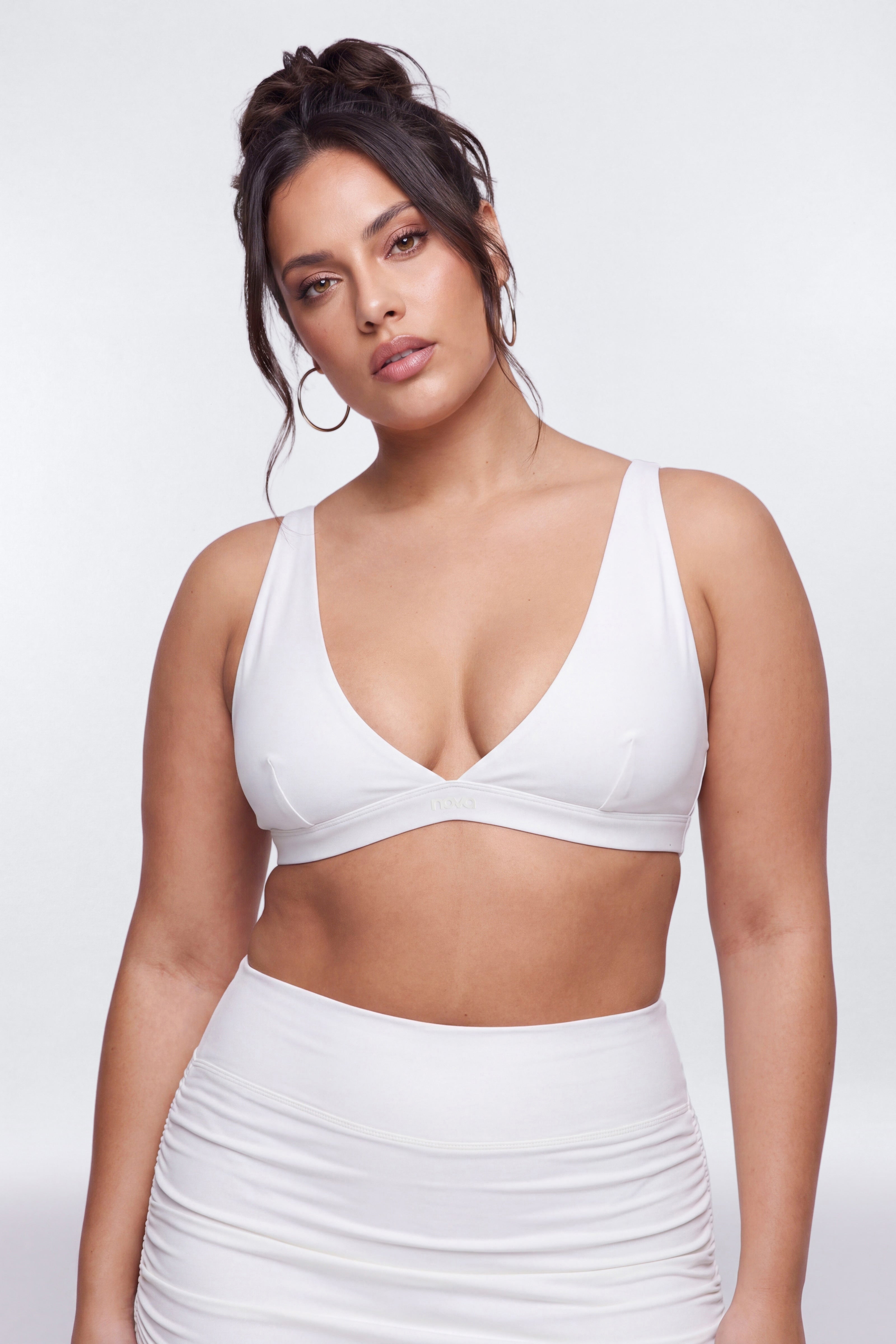 ButterSoft Low V Neck Sports Bra - White