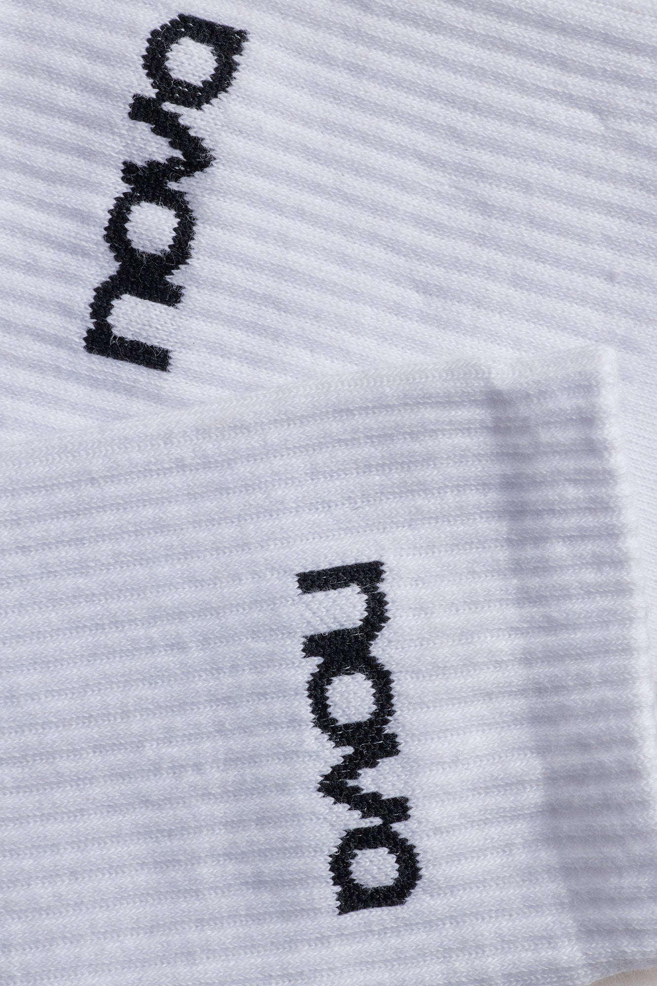 Nova Women's 2 Pack Gym Socks - White/Black
