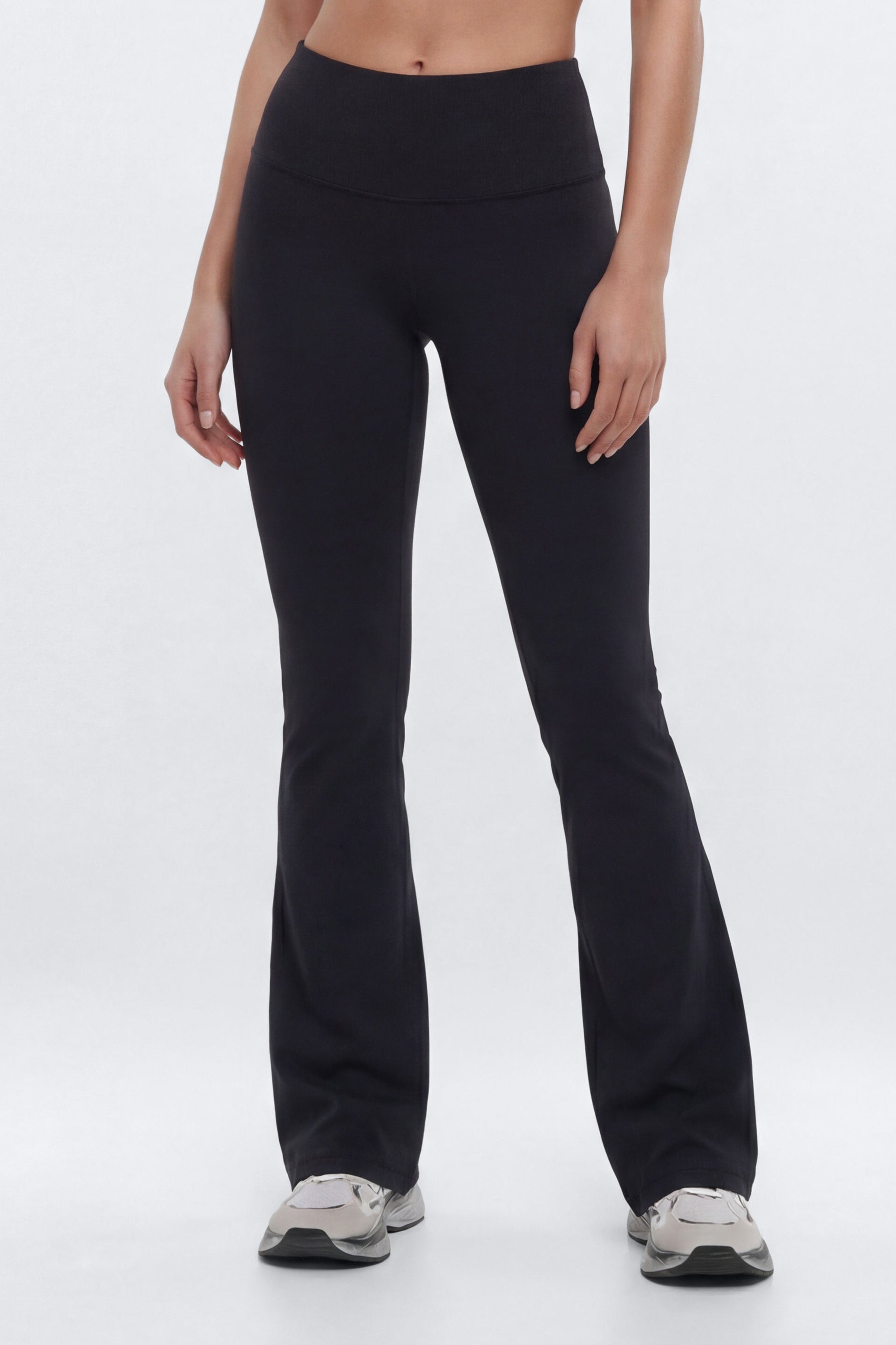 ButterSoft 33″ Low Rise Foldover Flare Legging - Black