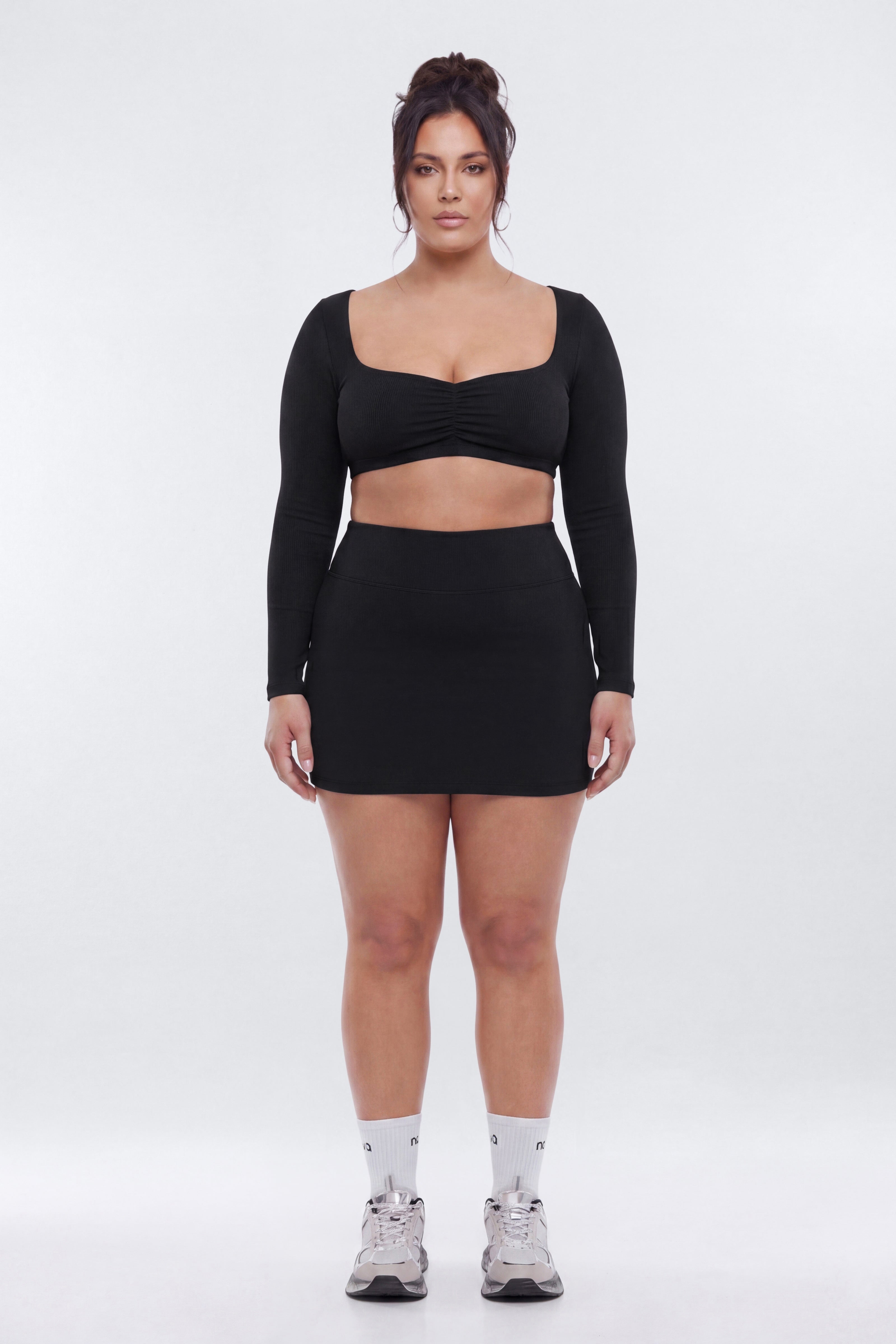 ButterSoft Long Sleeve Super Crop Sports Top - Black