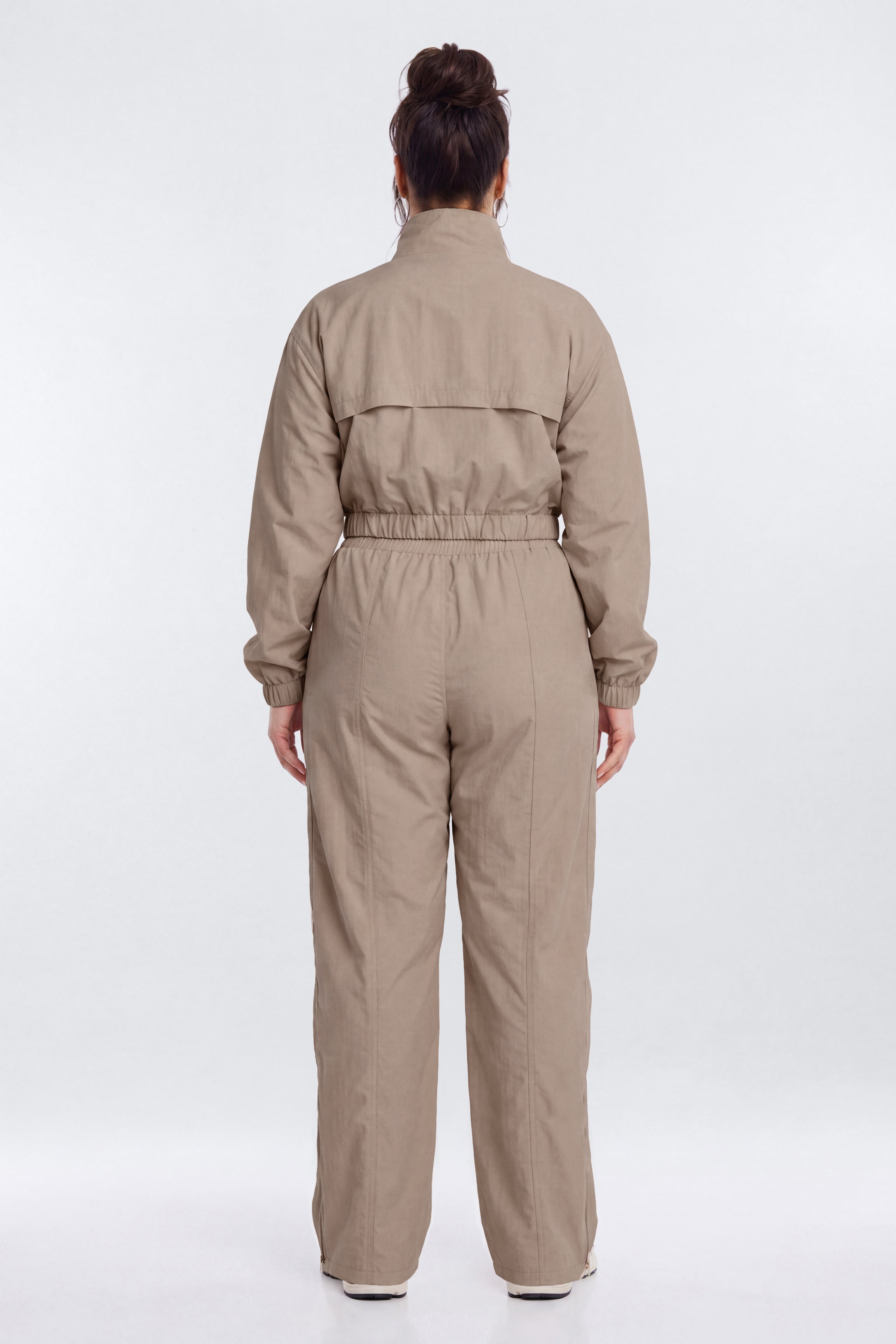 CoreNylon Cropped Windbreaker Sports Jacket - Taupe