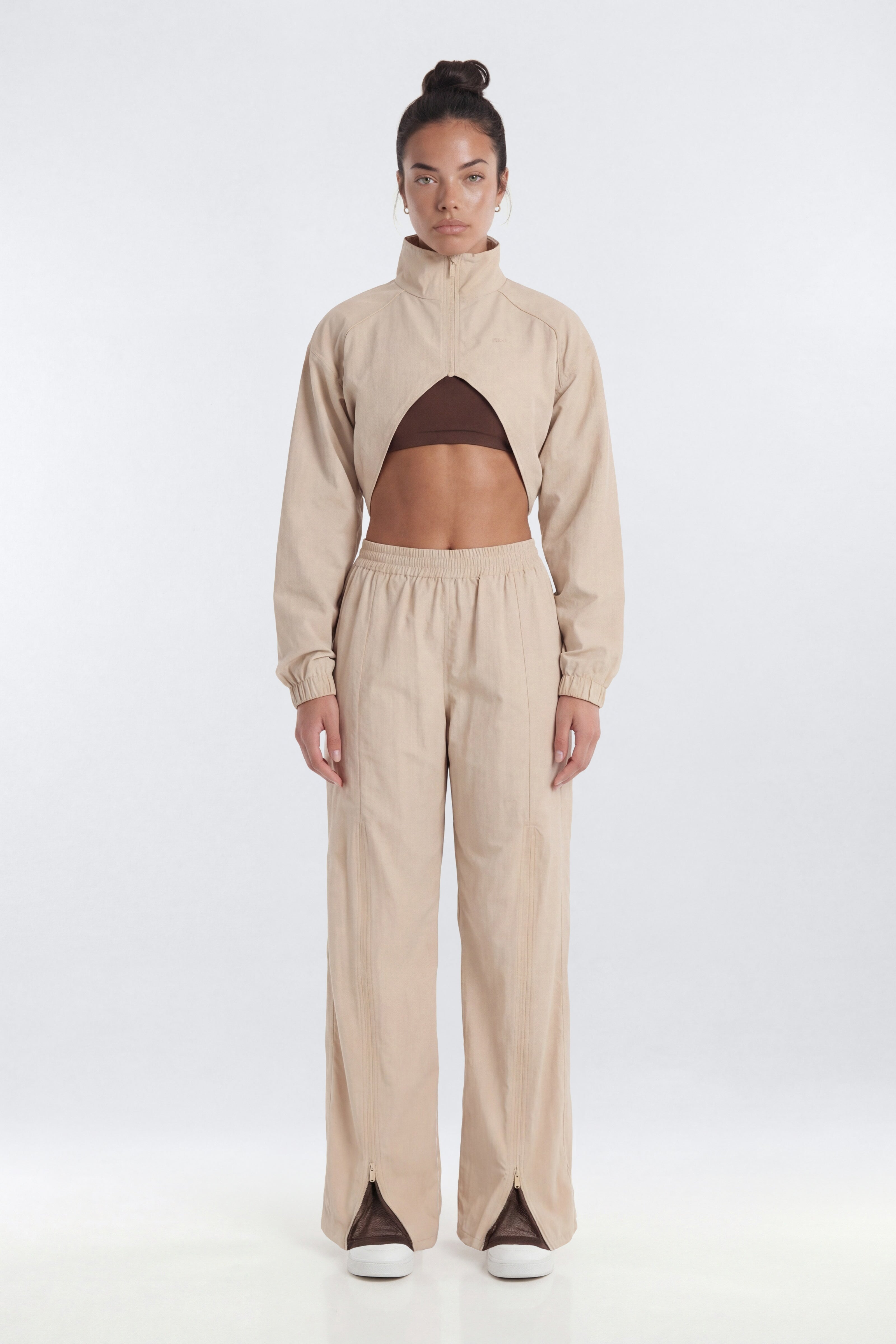 CoreNylon Cropped Windbreaker Sports Jacket - Taupe