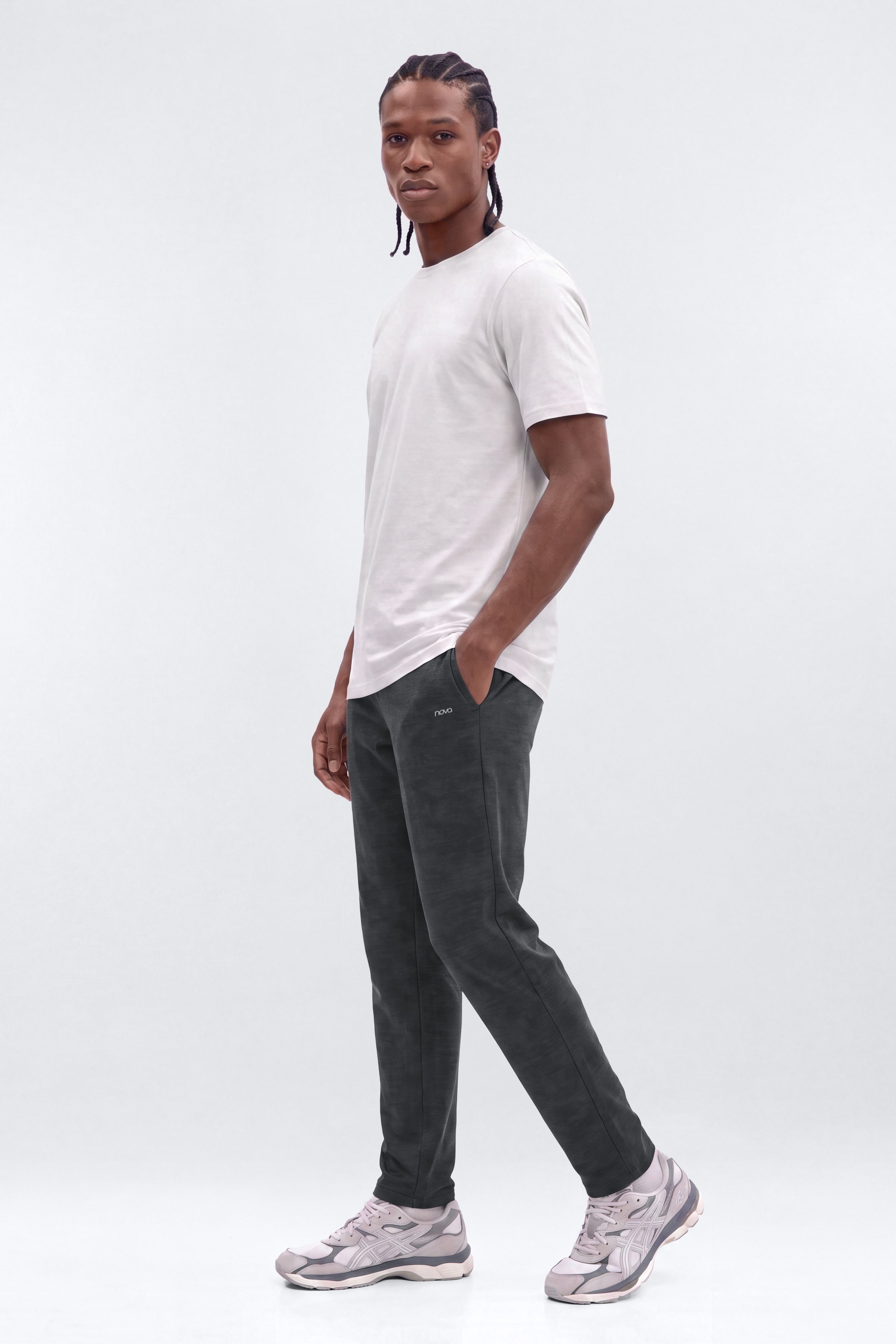 Tech Knit Straight Leg Performance Pant - Carbon