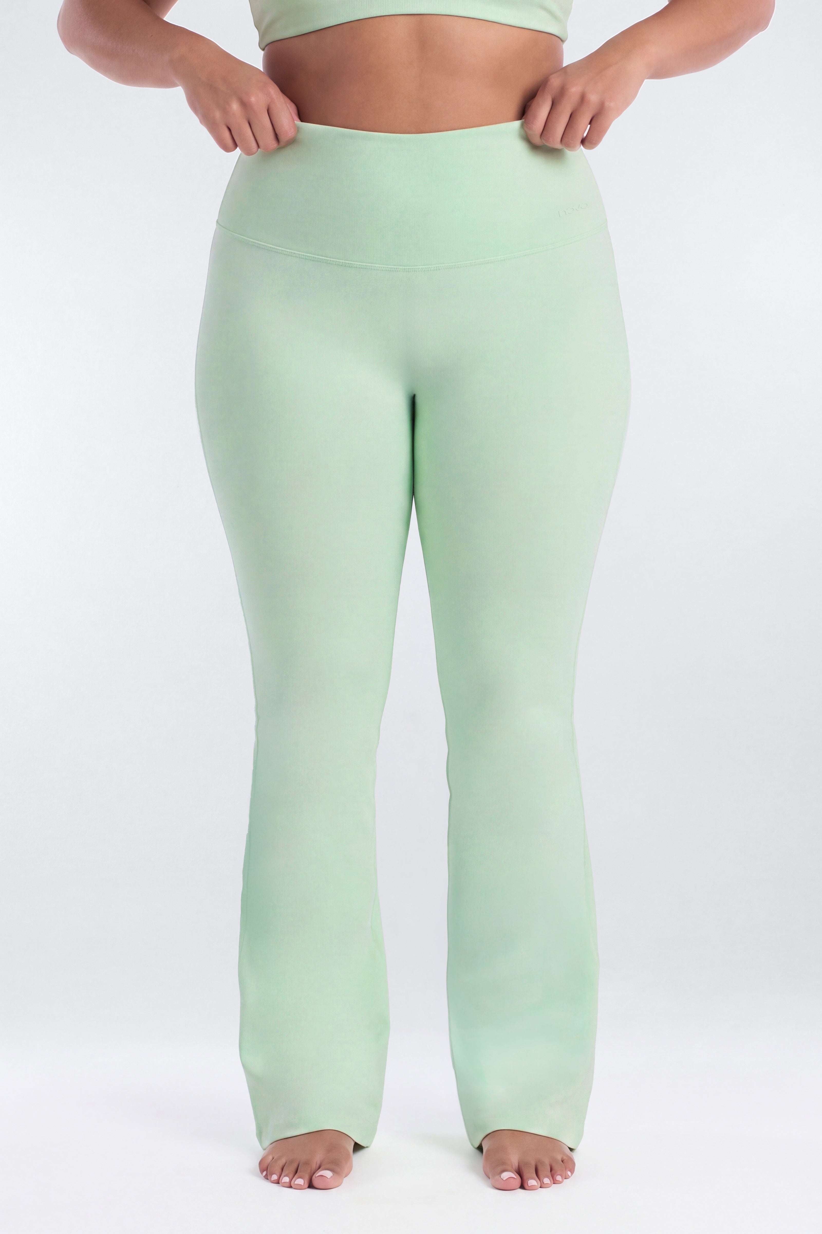ButterSoft 33″ Low Rise Foldover Flare Legging - Cool Mint