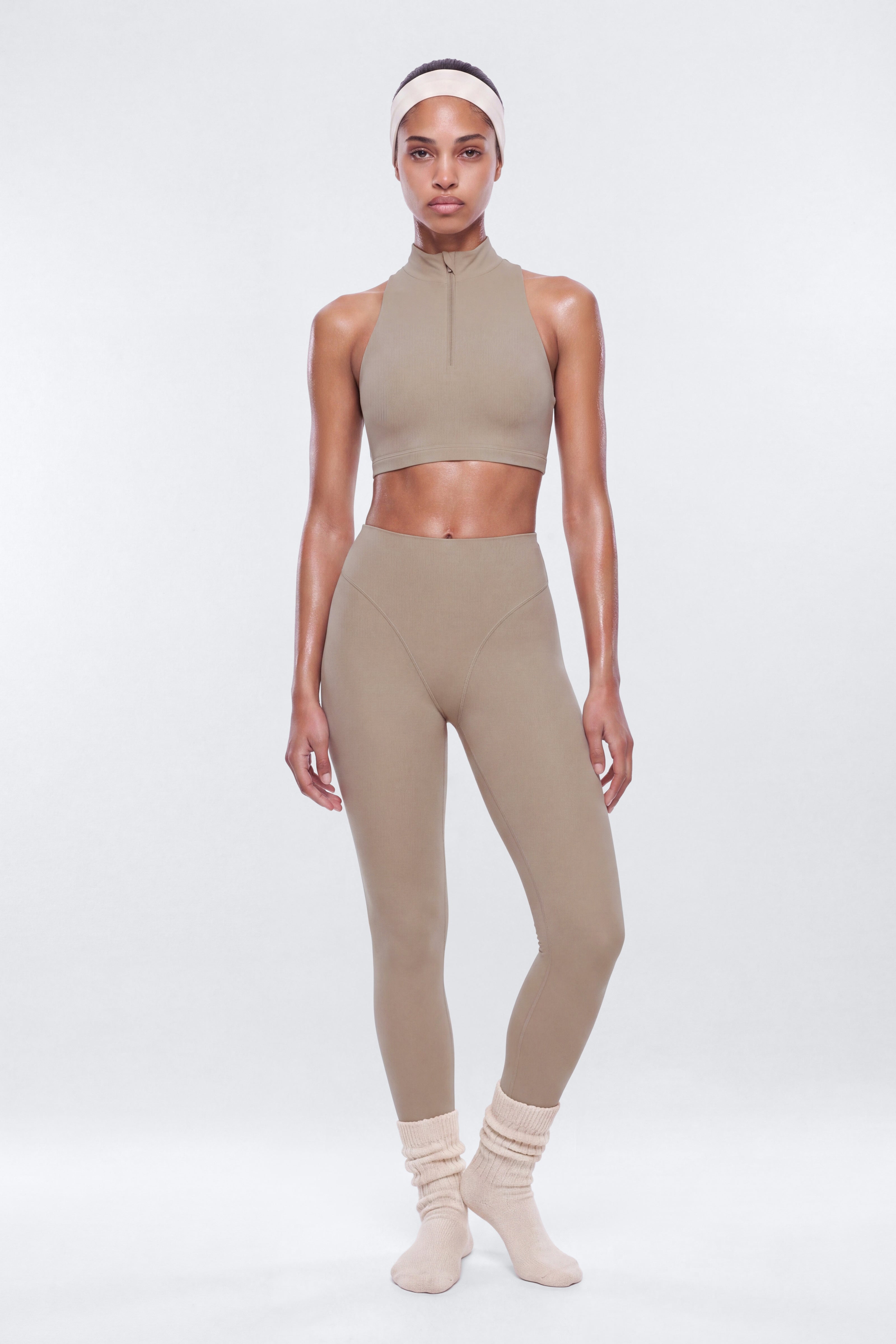 ProStretch™ 28″ V Front Skinny Legging - Taupe