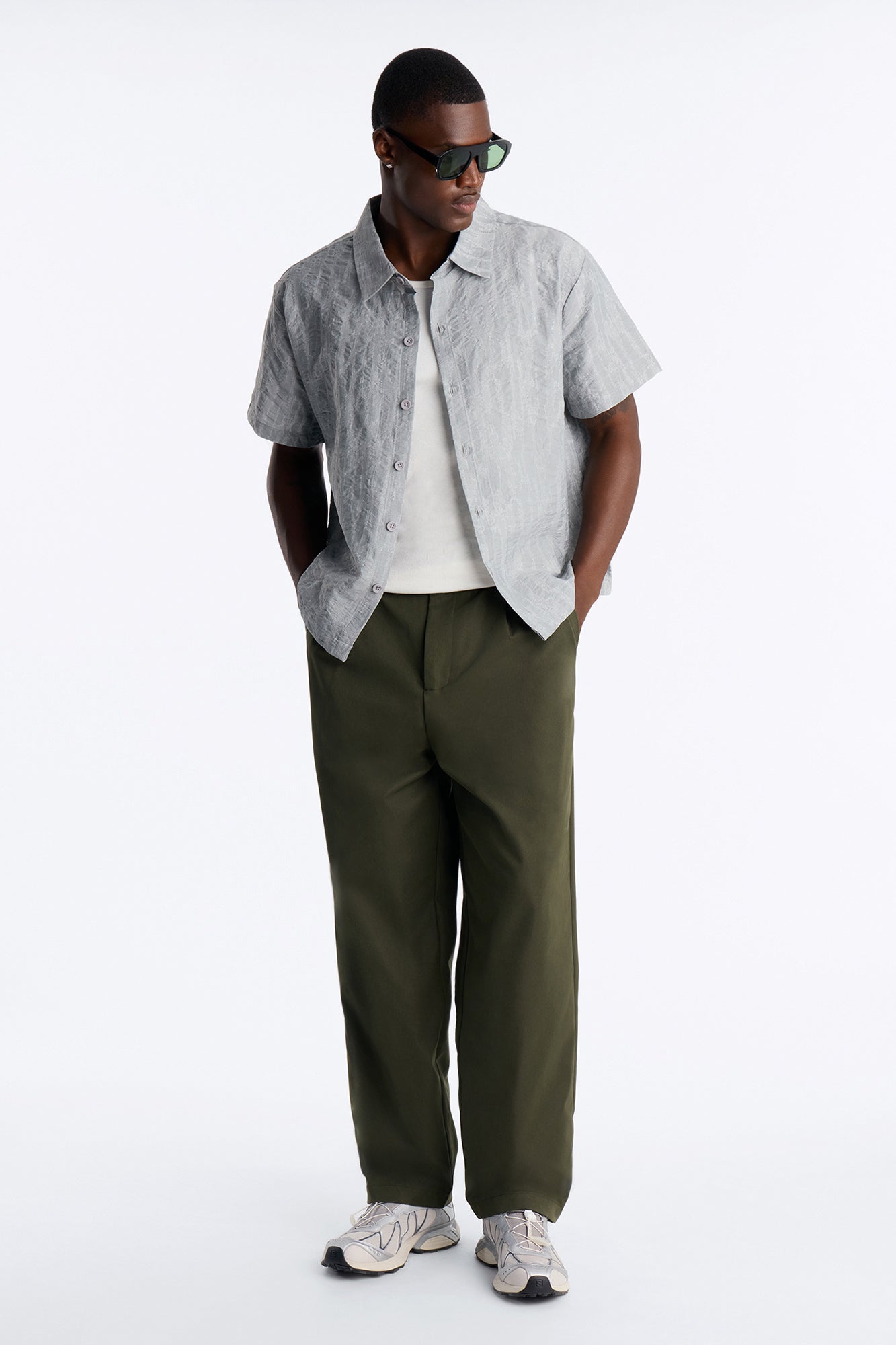 Nelson Pleated Hybrid Relaxed Pant - Olive