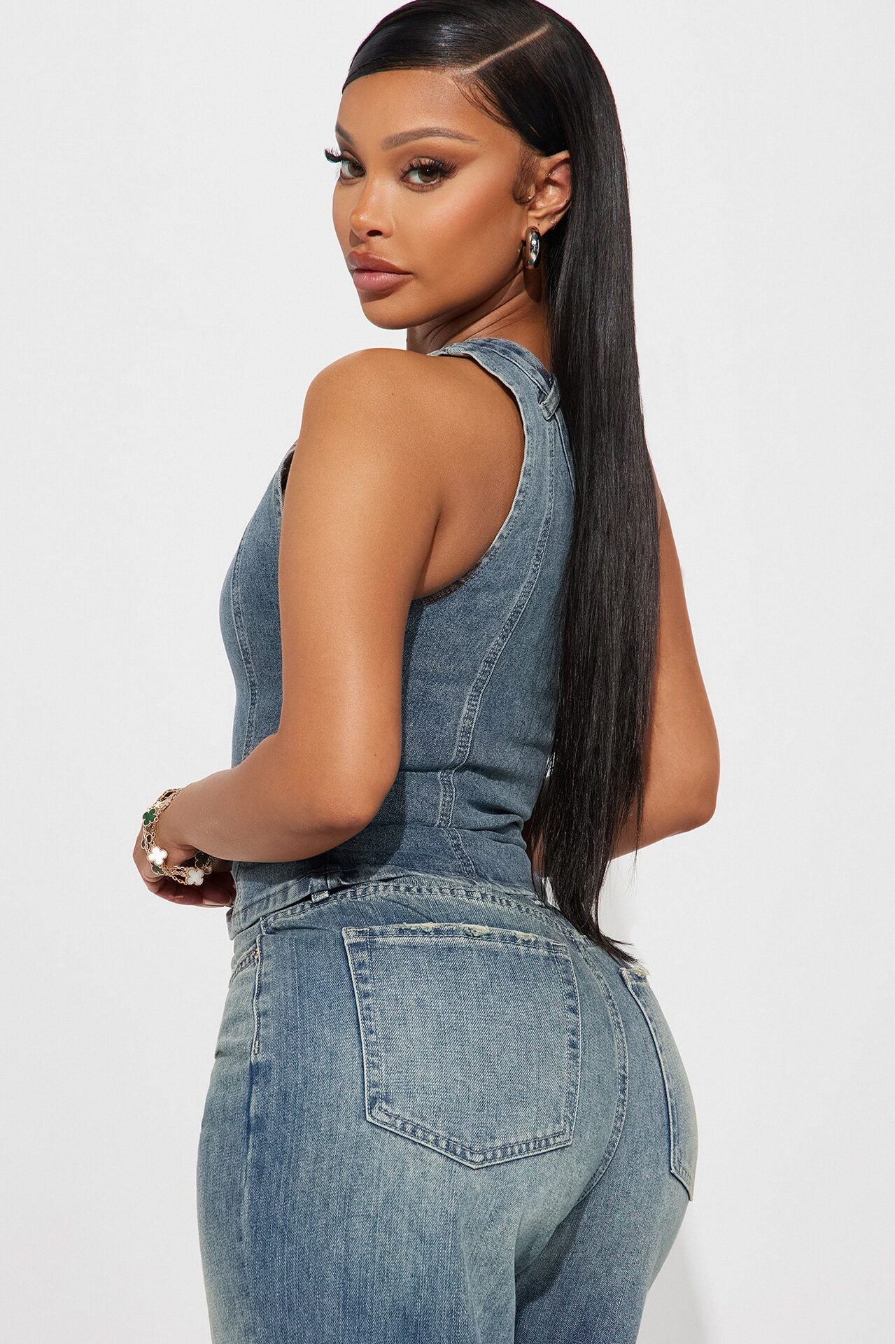 I'm Different Denim Top - Medium Wash