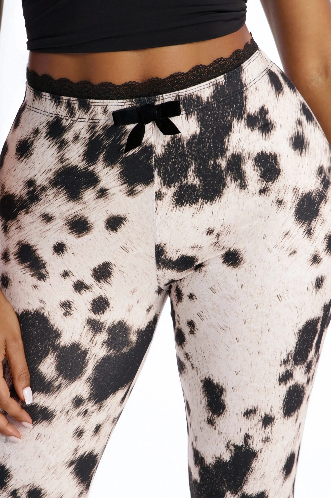 Florentina Lace Trim Capri Legging - Cream/combo