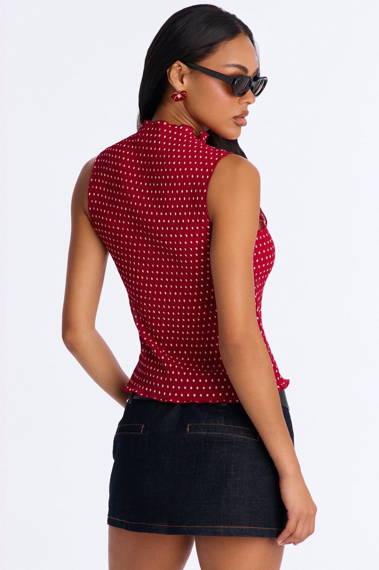 Into Paradise Mock Neck Polka Dot Plisse Top - Red/combo