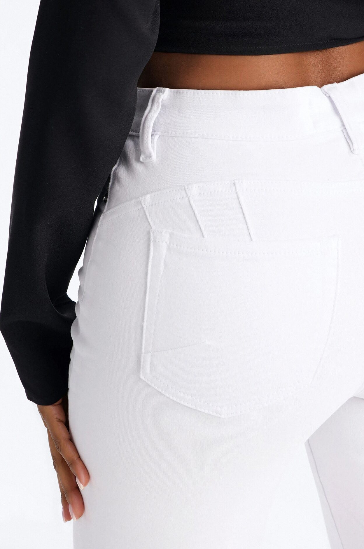 Tulsa Booty Lifting High Rise Stretch Capri Jeans - White