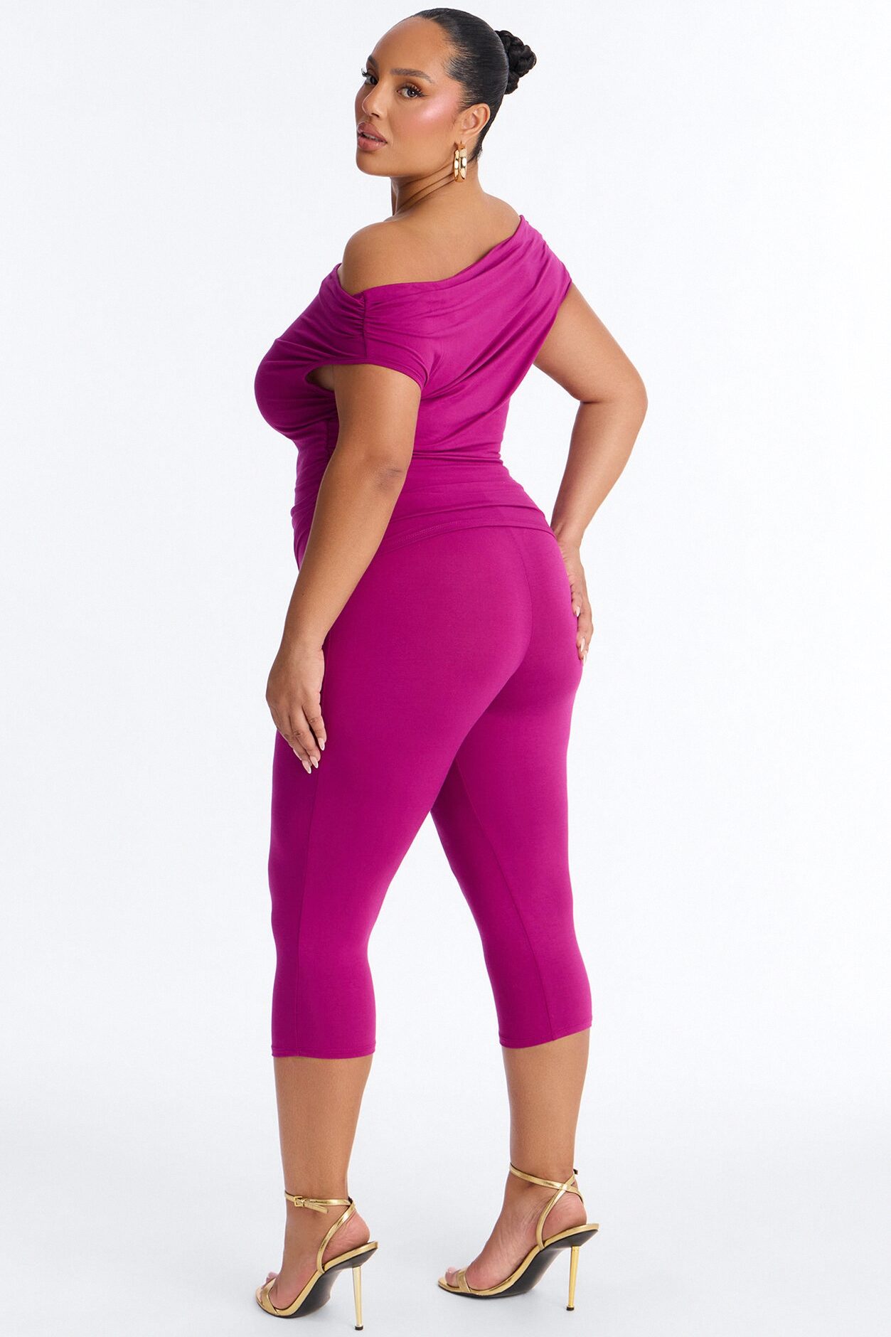 Havana Off Shoulder Capri Pant Set - Magenta