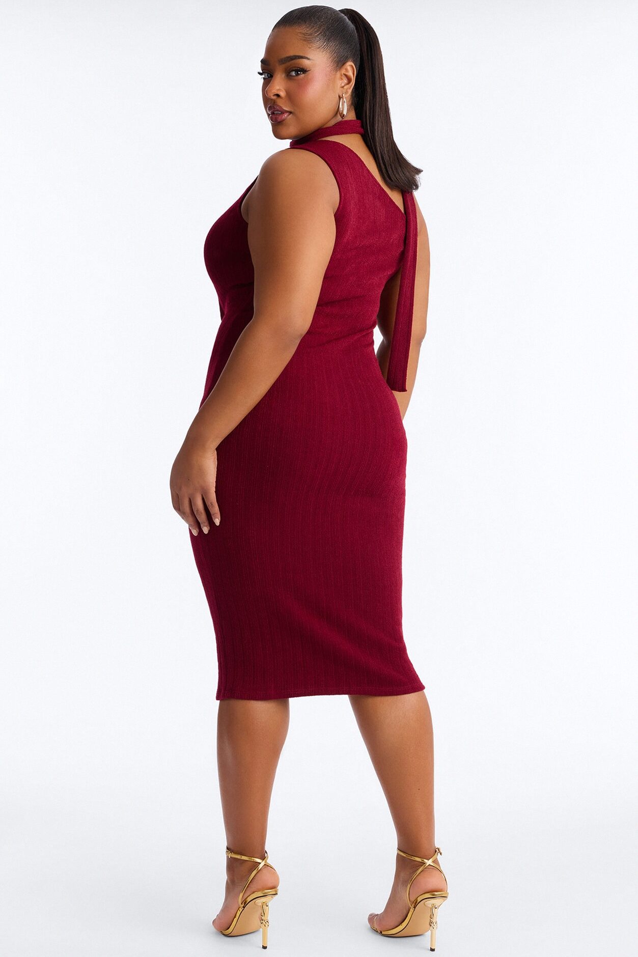 Pamela Scarf Textured Midi Dress - Wine