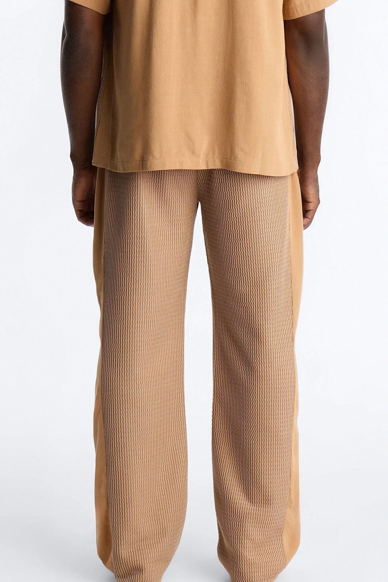 Slim Flare Brookfield Flow Pant - Tan
