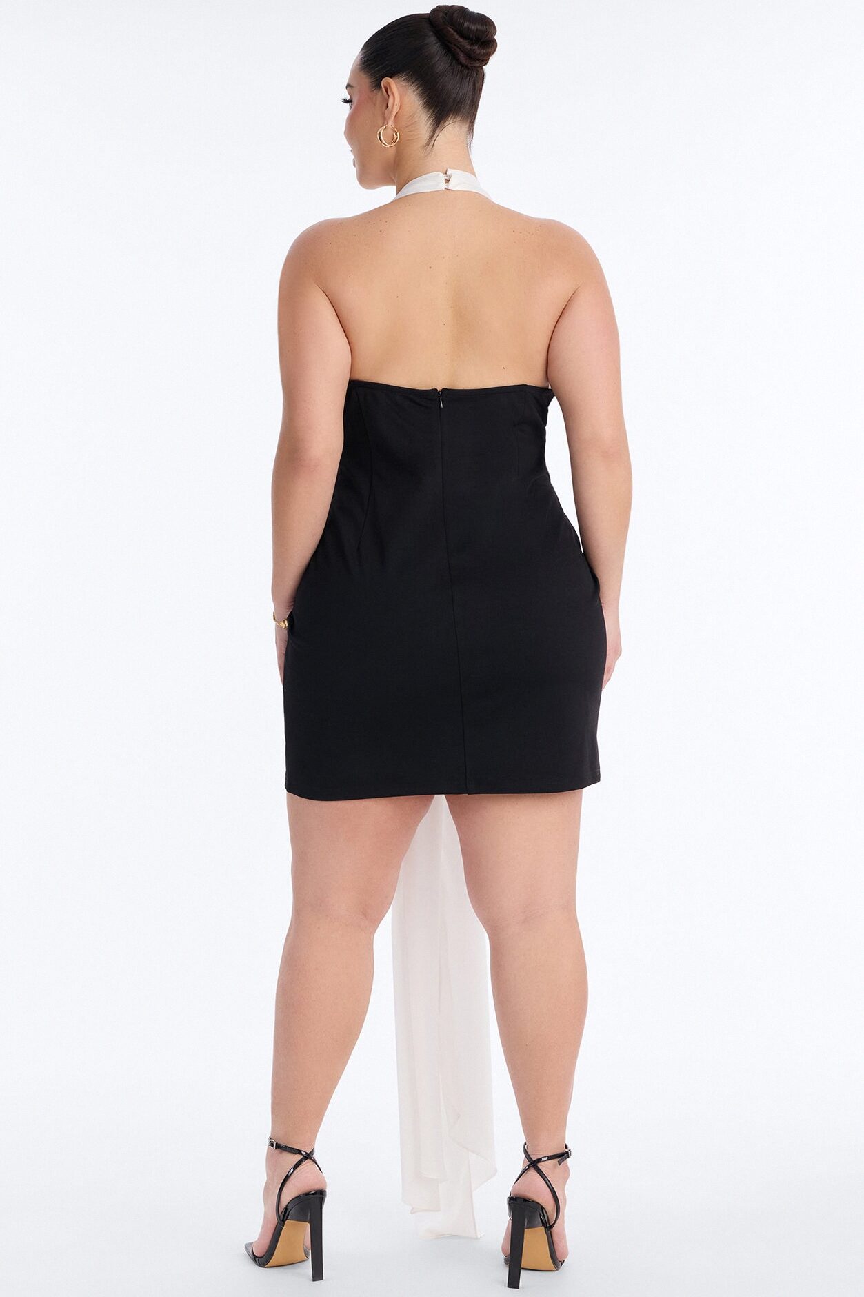 Levelle Halter Ponte Mini Dress - Black/White