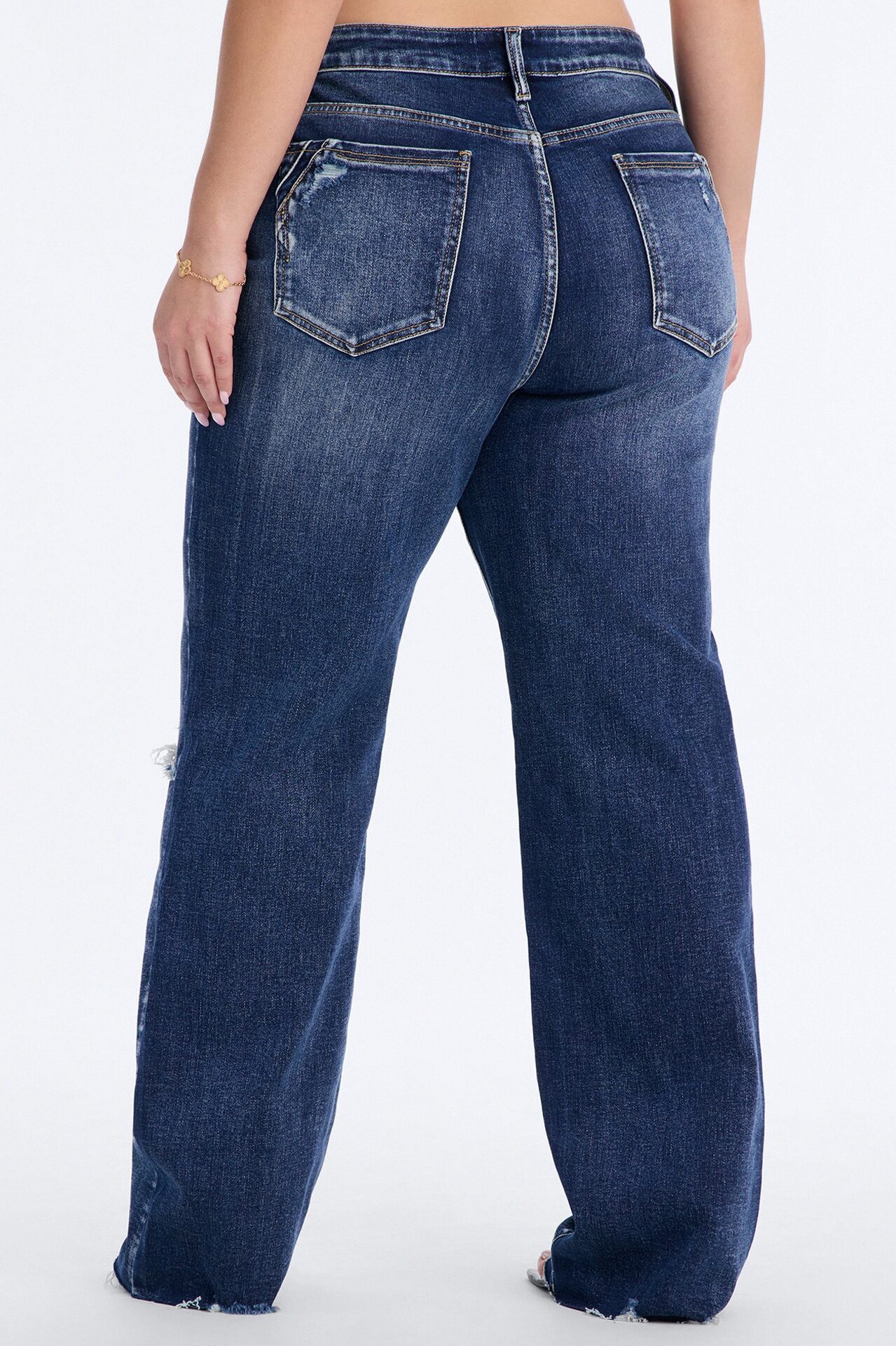 Meadow Lane Stretch Straight Leg Jeans - Medium Wash