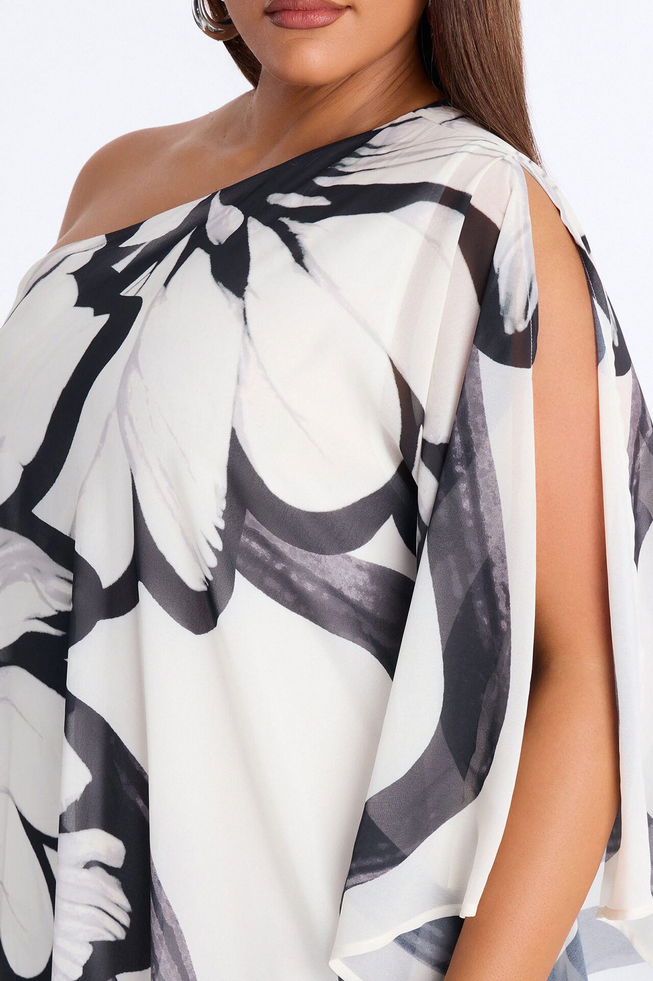 Draped In Luxe Chiffon Kaftan Maxi Dress - Black/combo