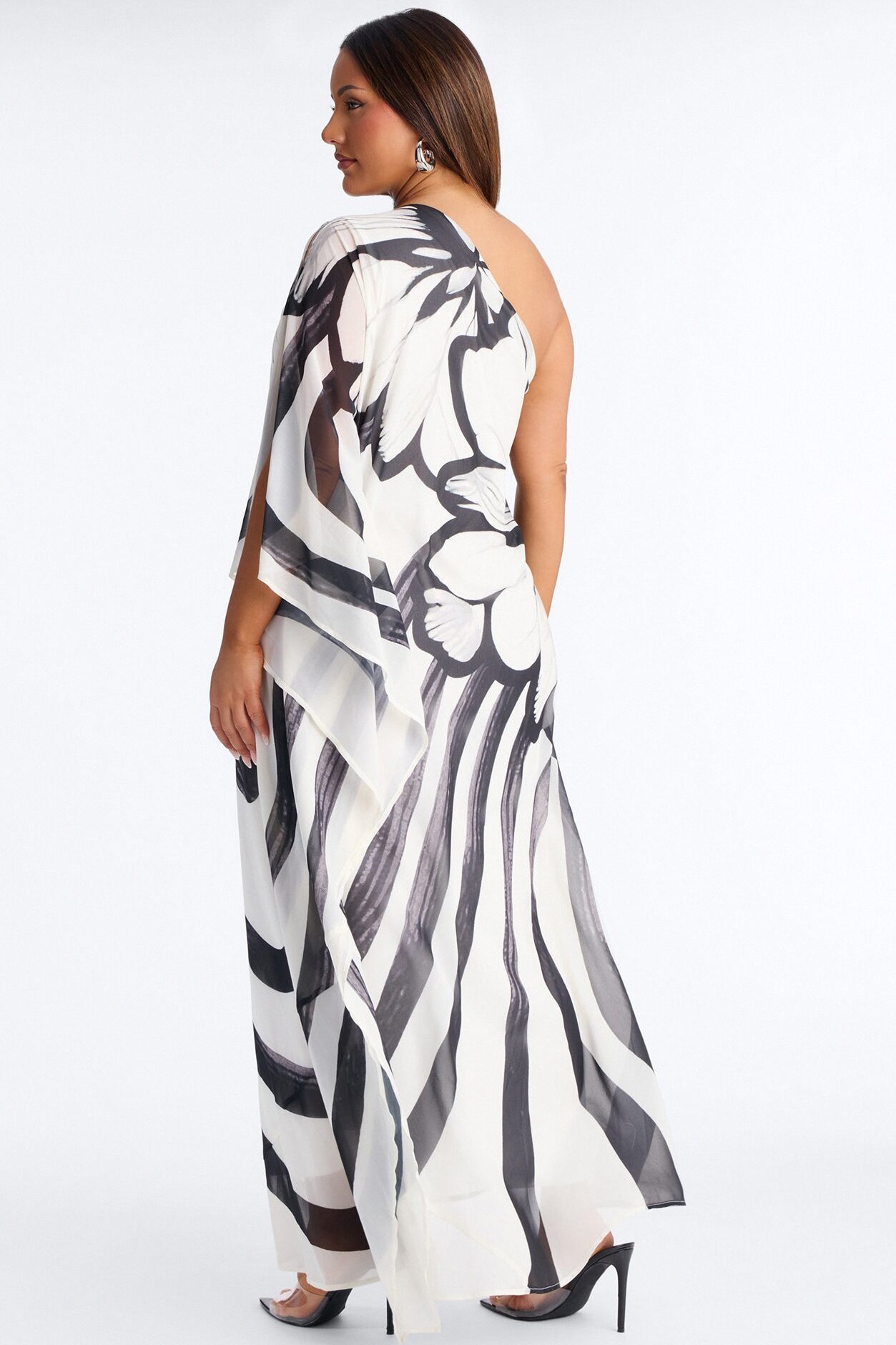 Draped In Luxe Chiffon Kaftan Maxi Dress - Black/combo