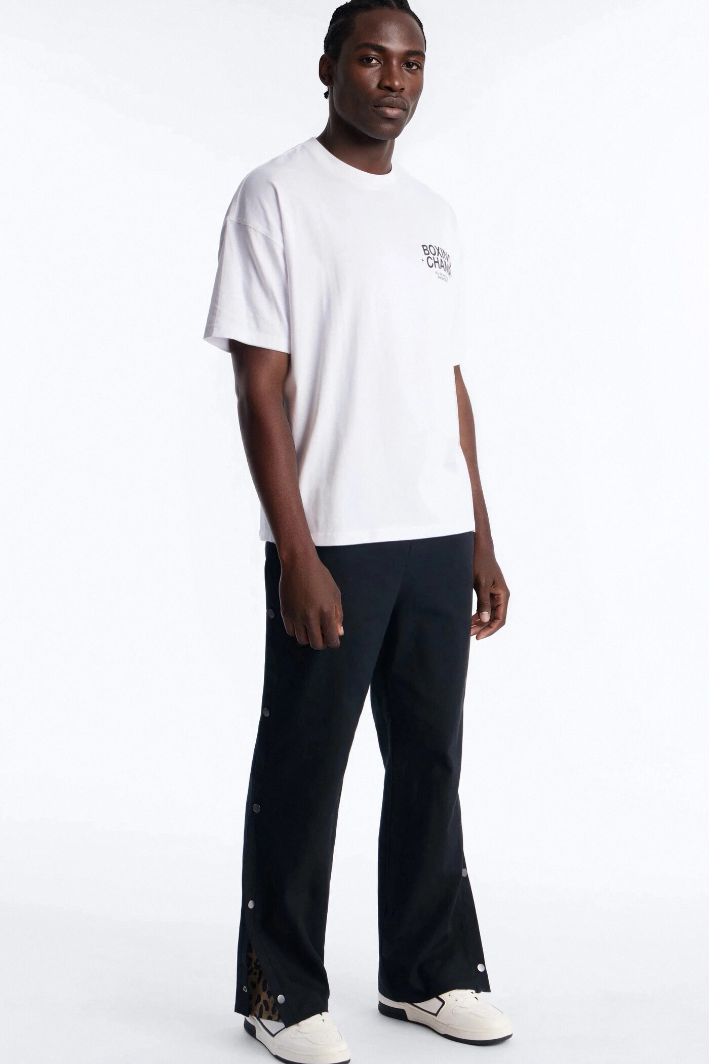 Straight Print Hint Studded Pant - Black