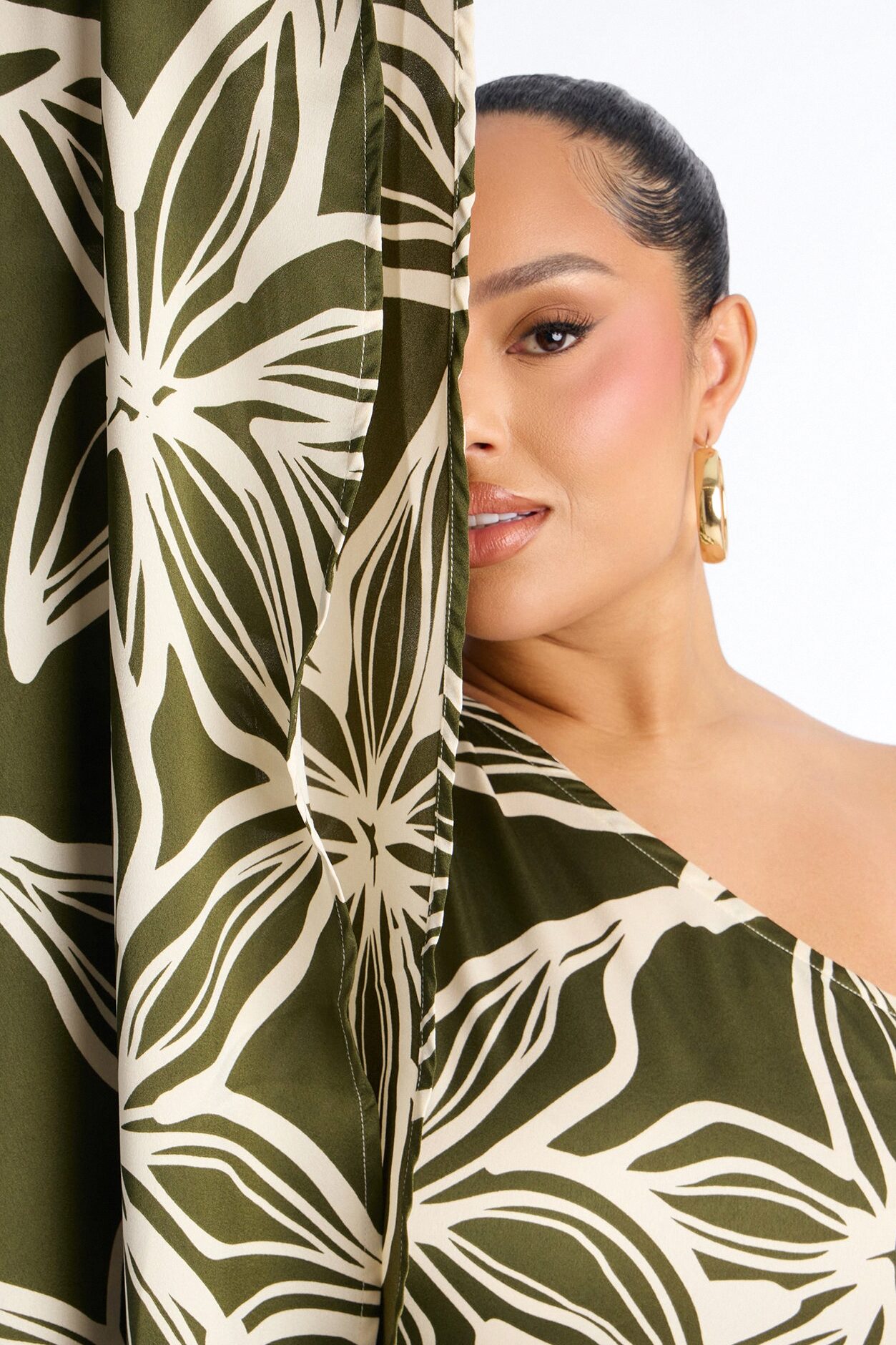 Maeve One Shoulder Satin Maxi Dress - Olive/combo