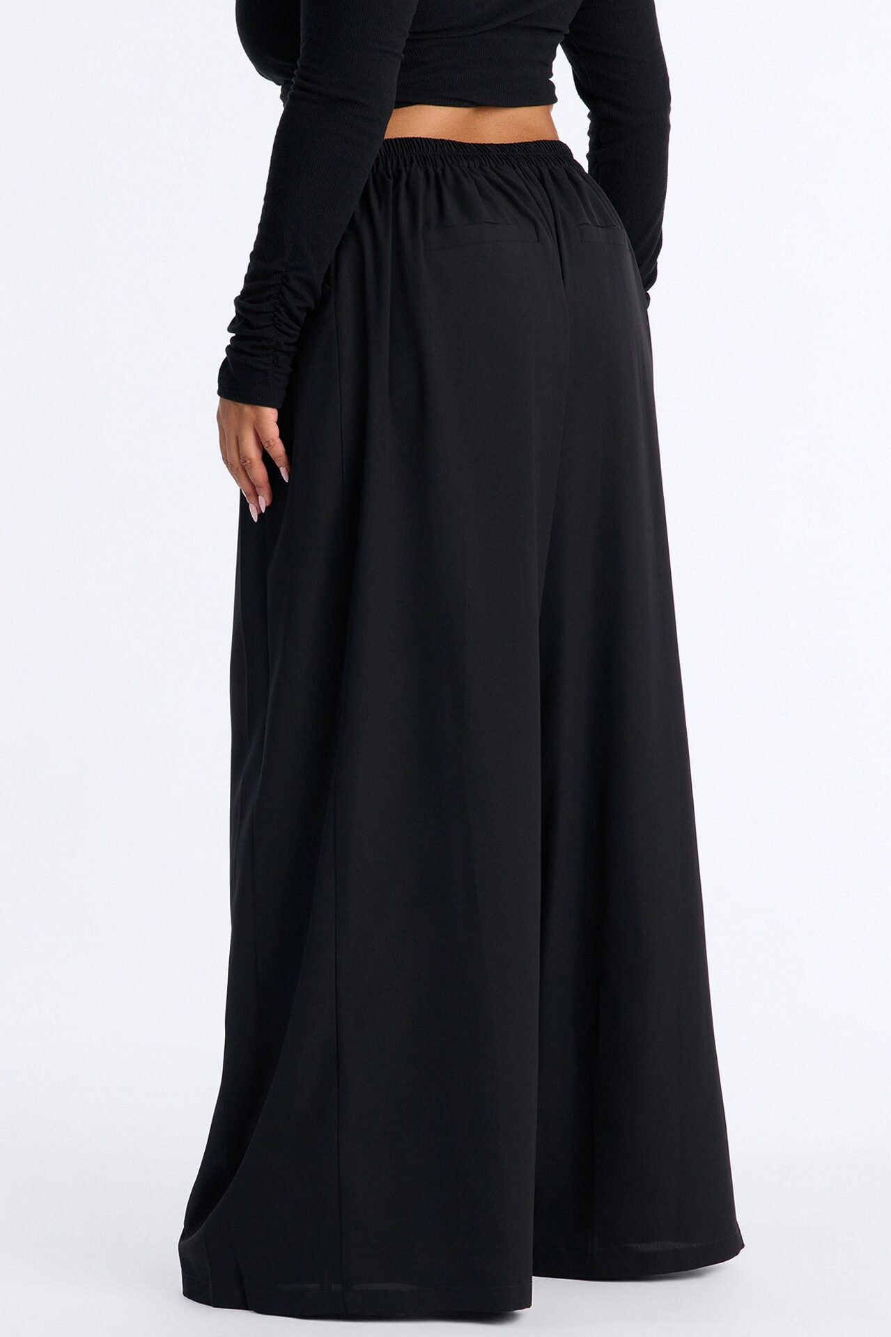 Feminine Feel Crepe Wide Leg Pant 33″ - Black