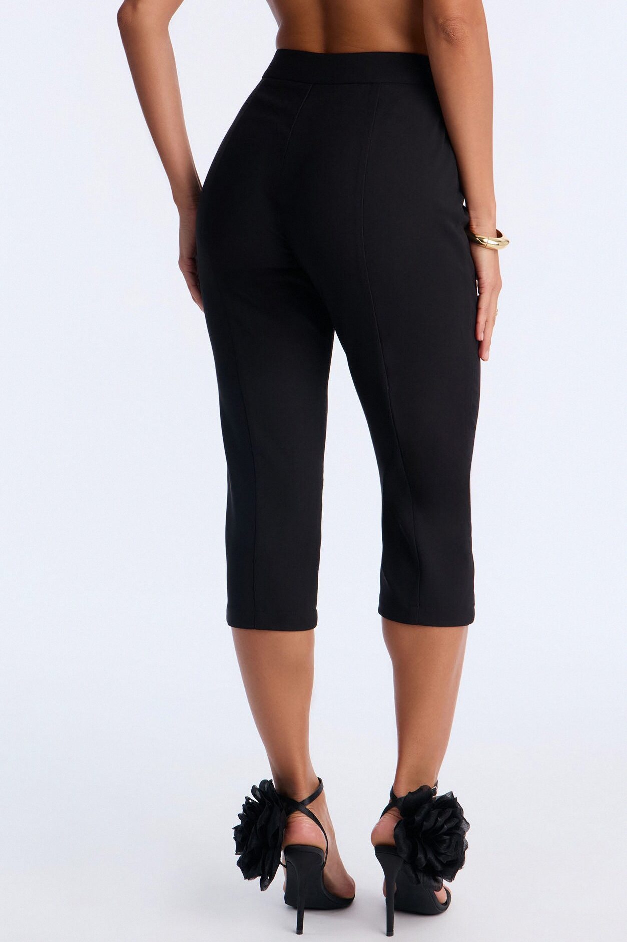 City Affair Blazer Capri Set - Black