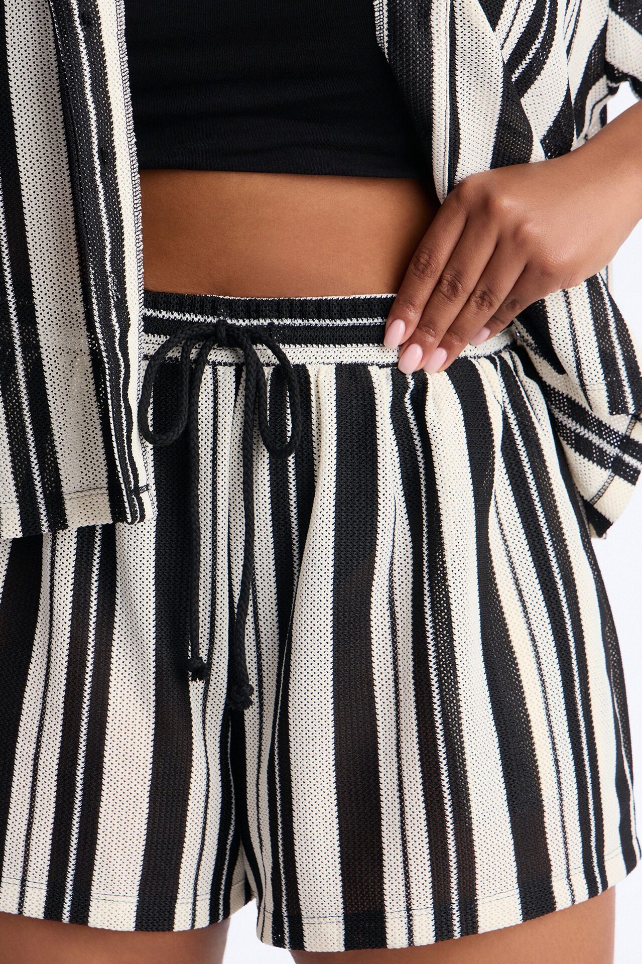Lea Crochet Stripe Short Set - Black/combo