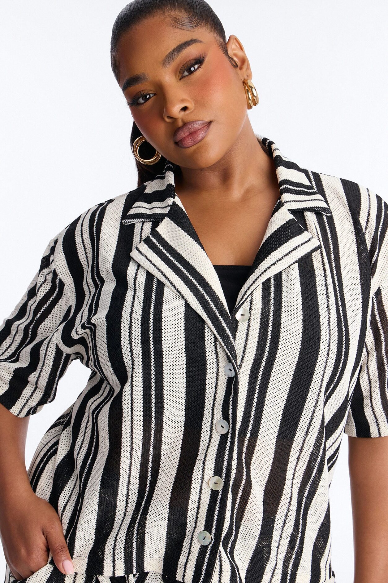 Lea Crochet Stripe Short Set - Black/combo
