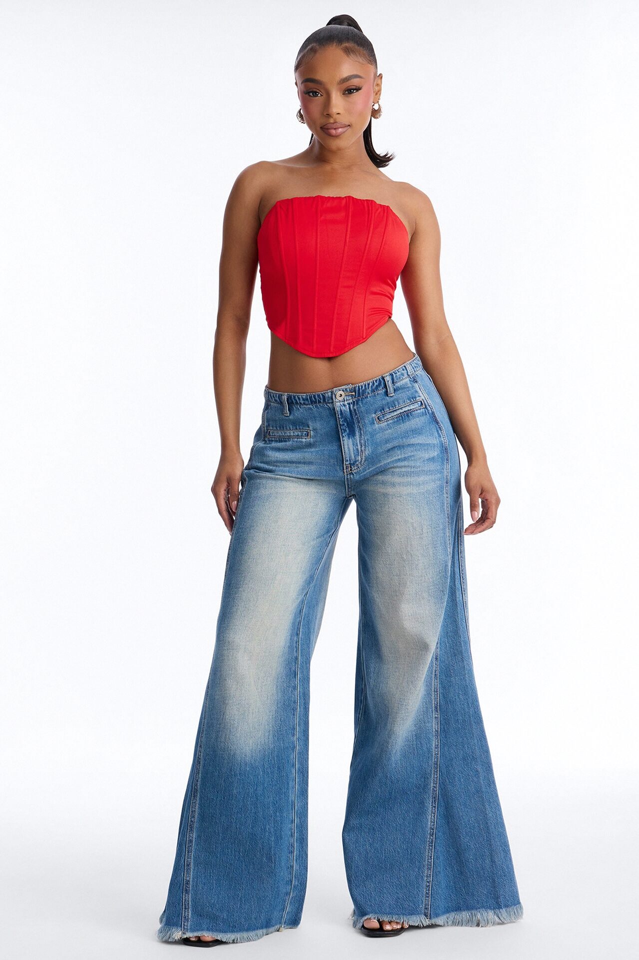Oceanfront Wide Leg Jeans - Medium Wash