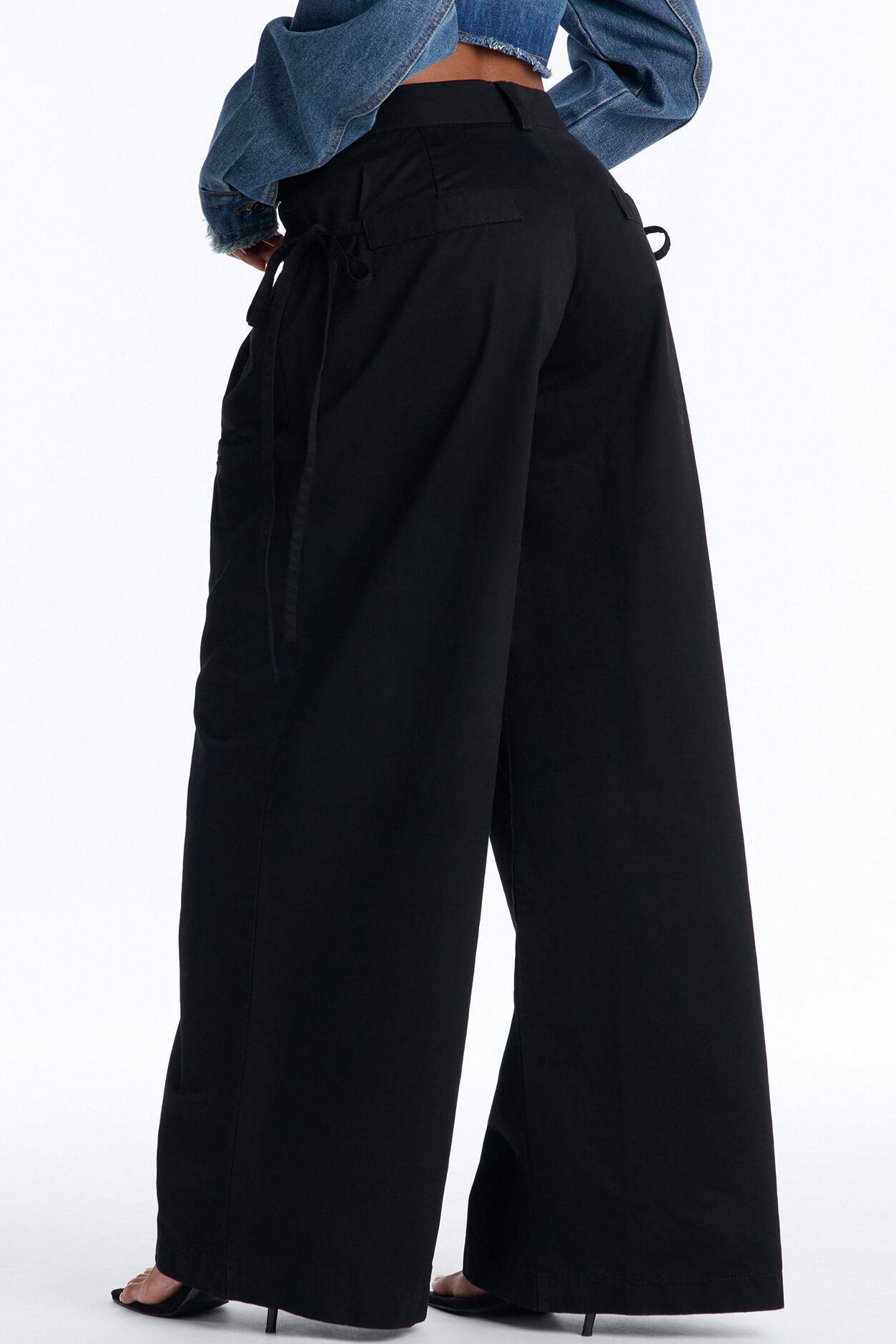 Tessa Twill Wide Leg Pant 32″ - Black