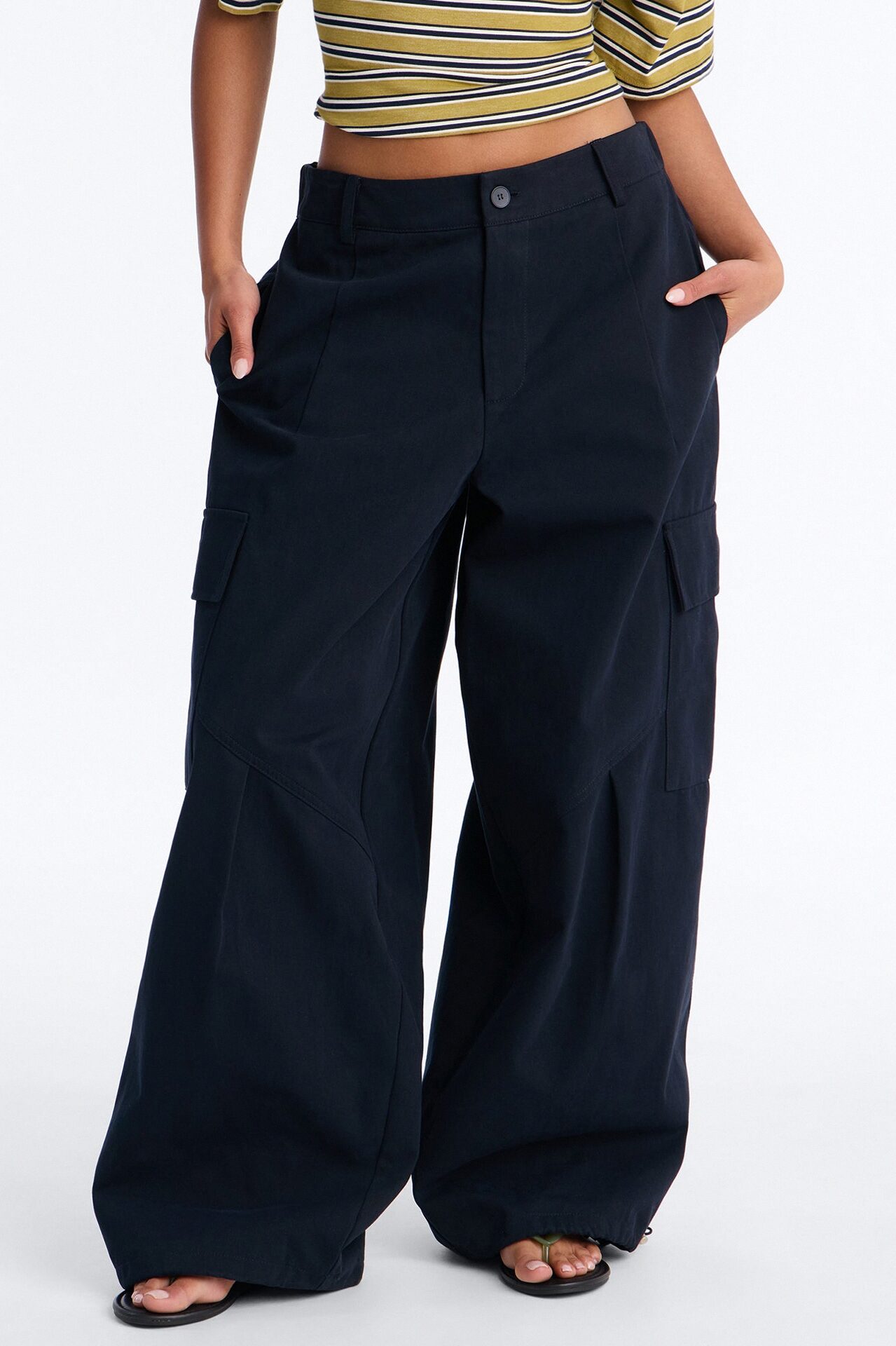 Aerin Mid Rise Cargo Jogger Pant 30″ - Navy