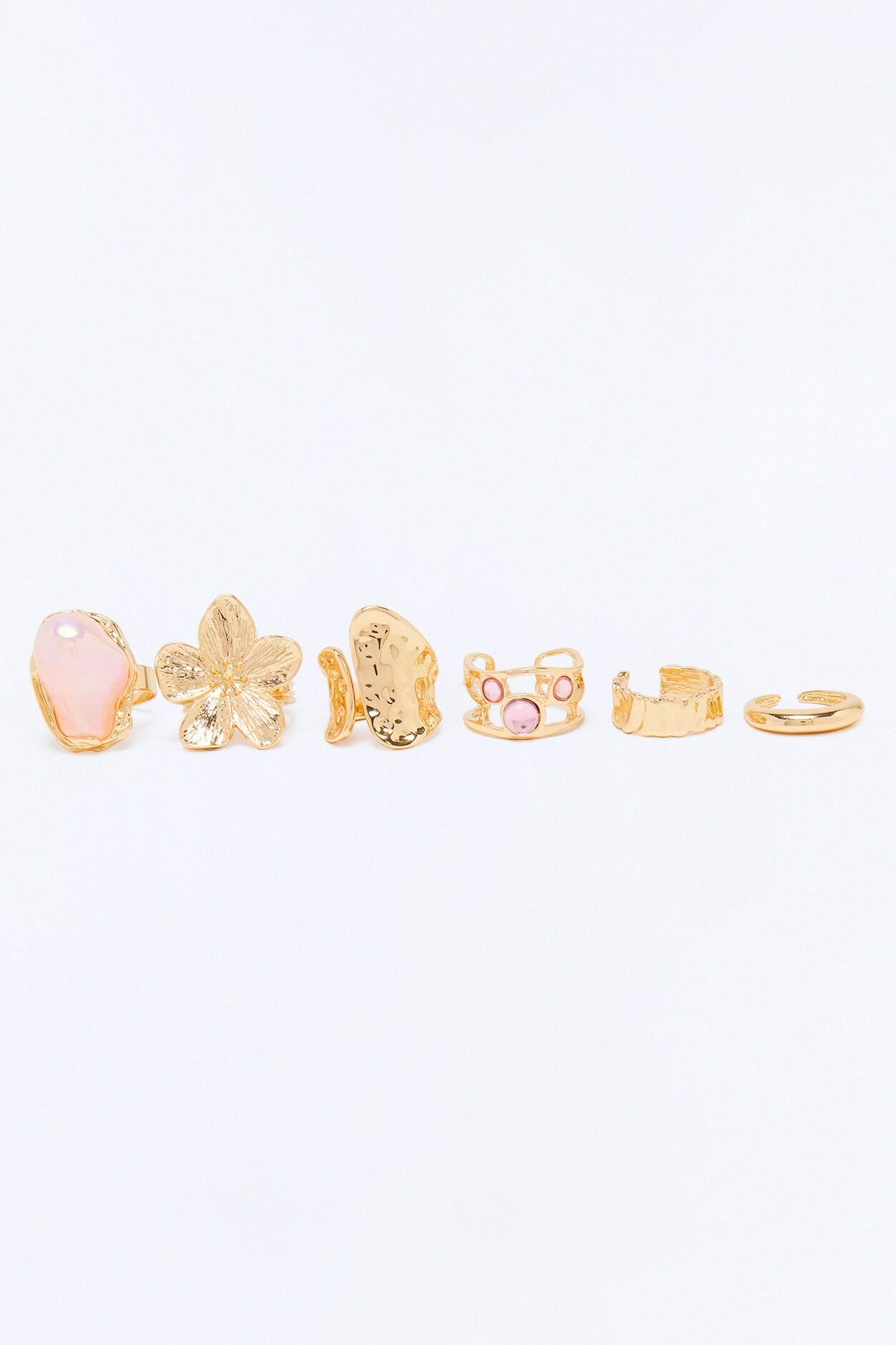 De Flur 6 Piece Multi Ring Set - Gold/Pink