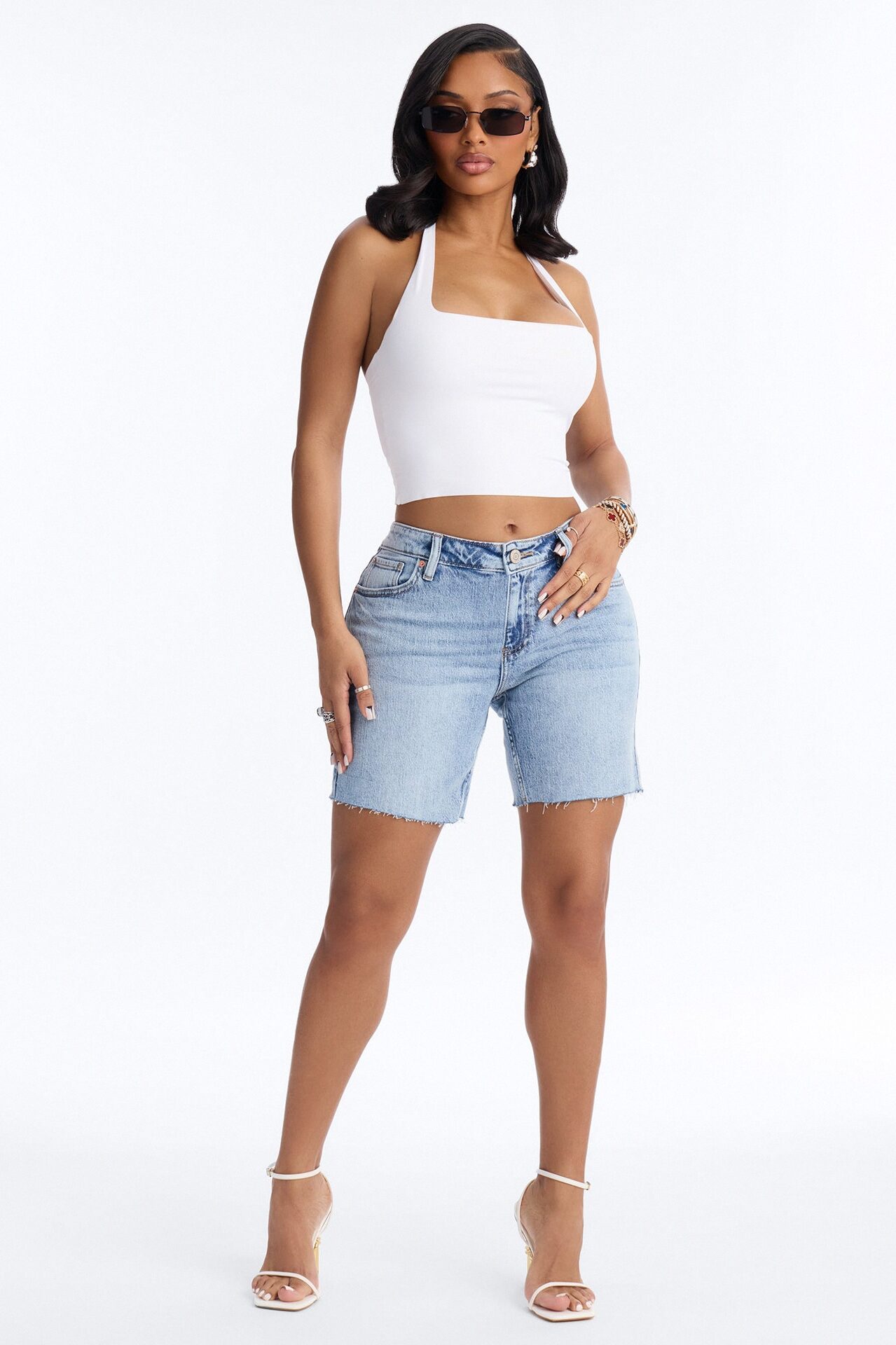 Busy Bee Raw Hem Denim Shorts - Medium Wash