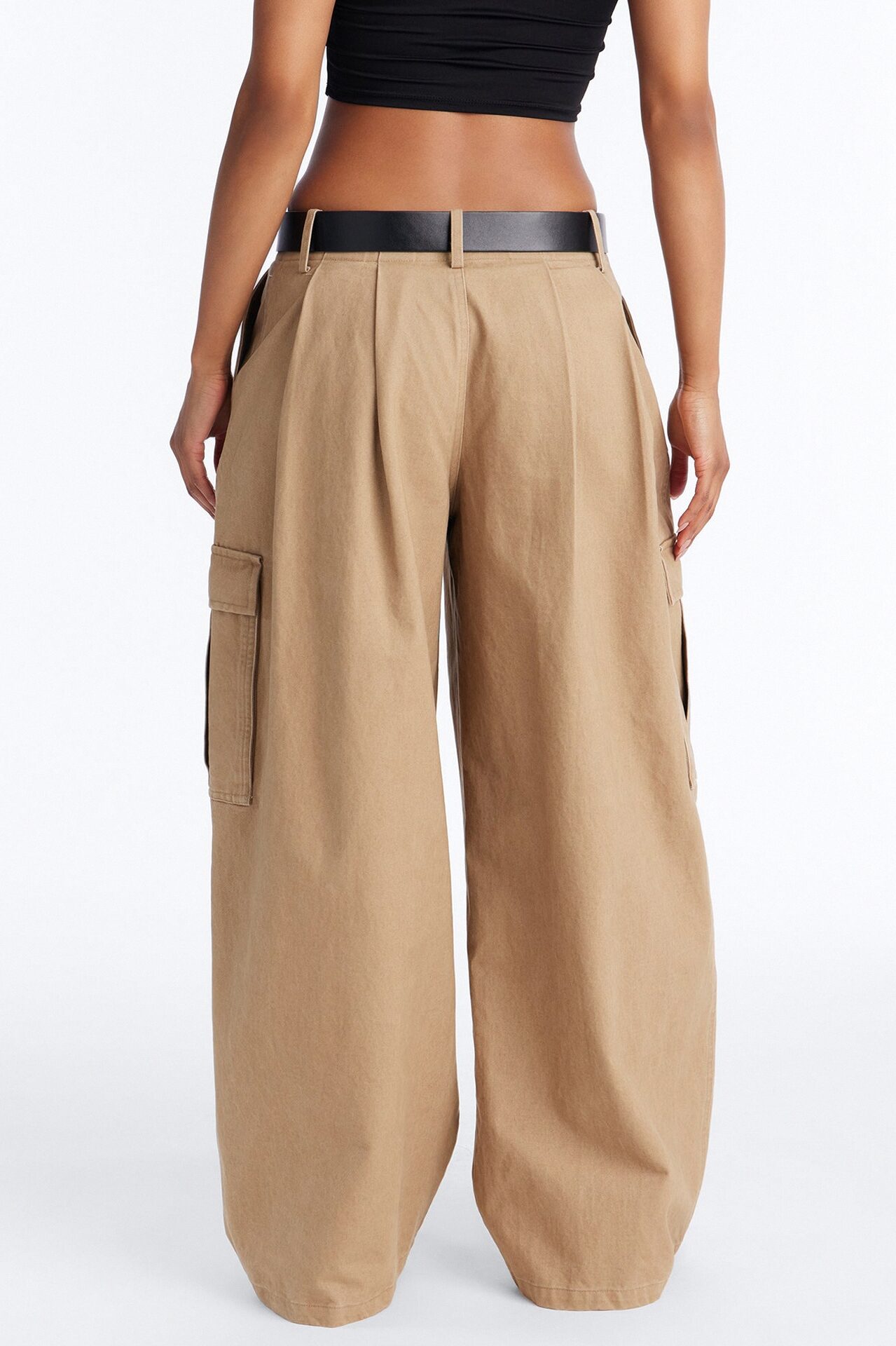Raelynn Low Rise Belted Barrel Leg Cargo Pant - Khaki