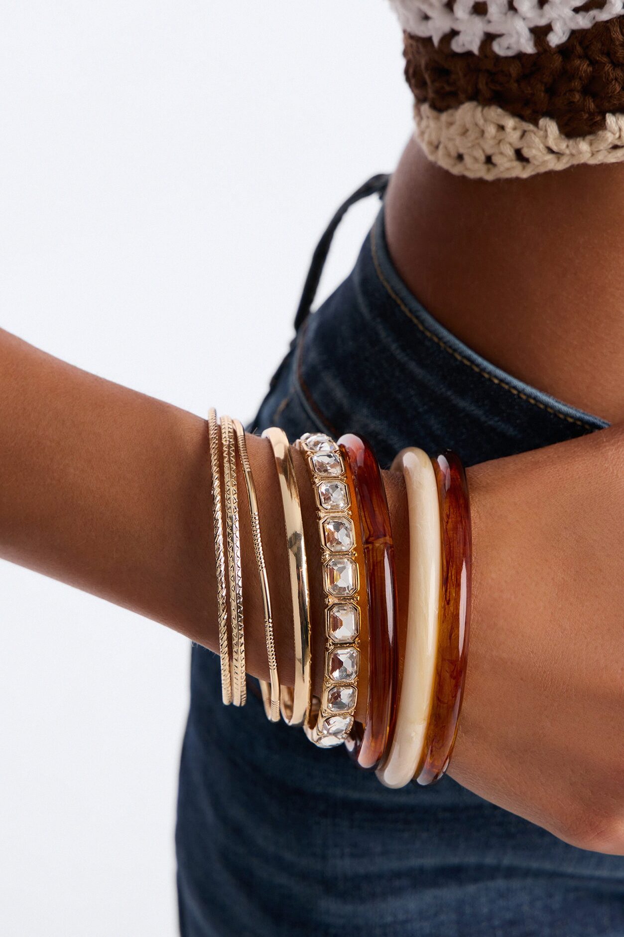 Compete With It 8 Piece Bangle Set - Gold/Brown