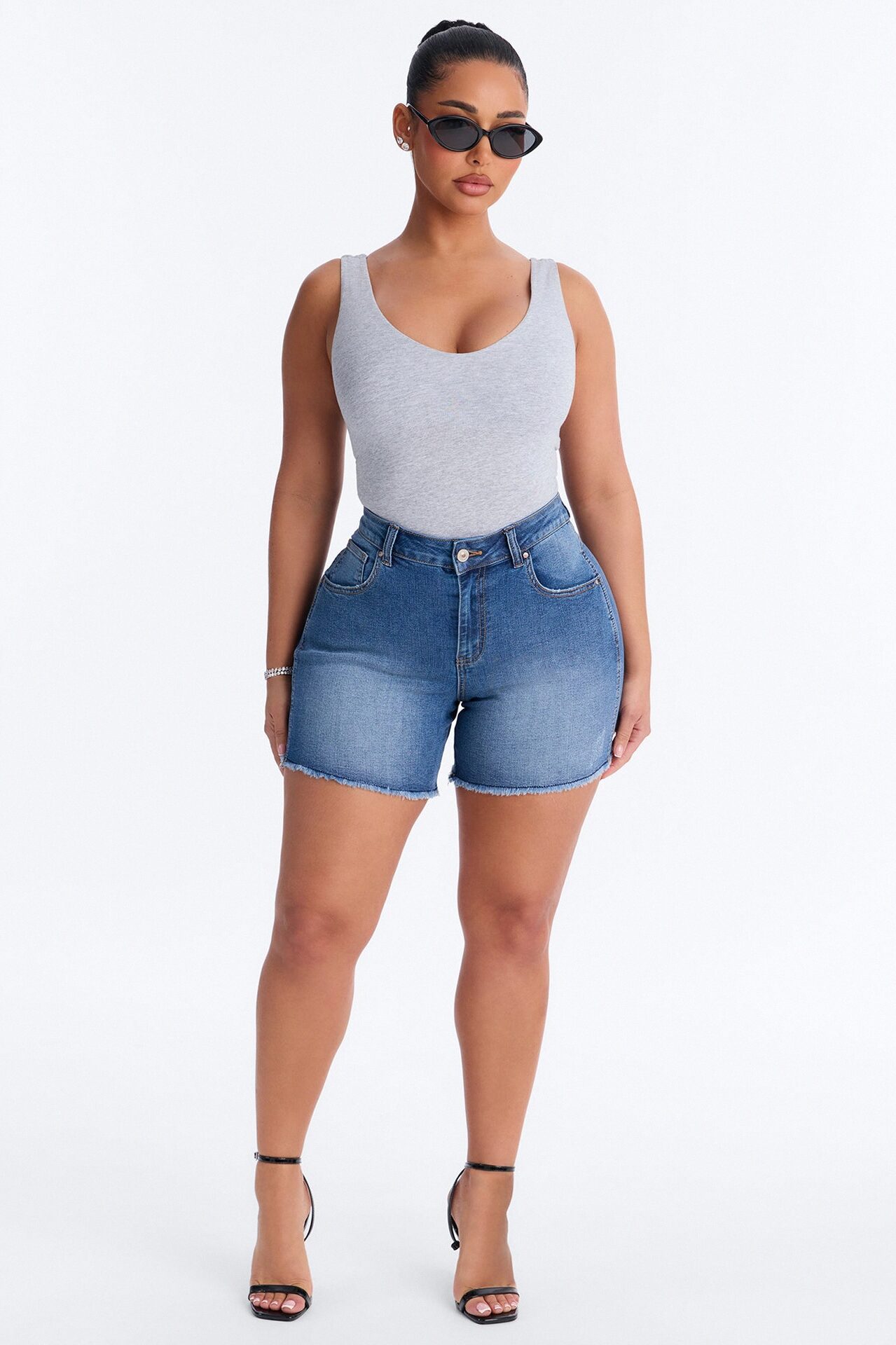 Del Mar Stretch Bermuda Shorts - Dark Wash