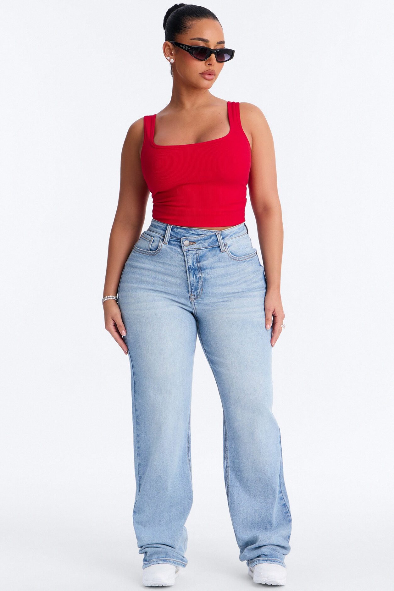 Tried And True Stretch Crossover Straight Leg Dad Jeans - Light Wash