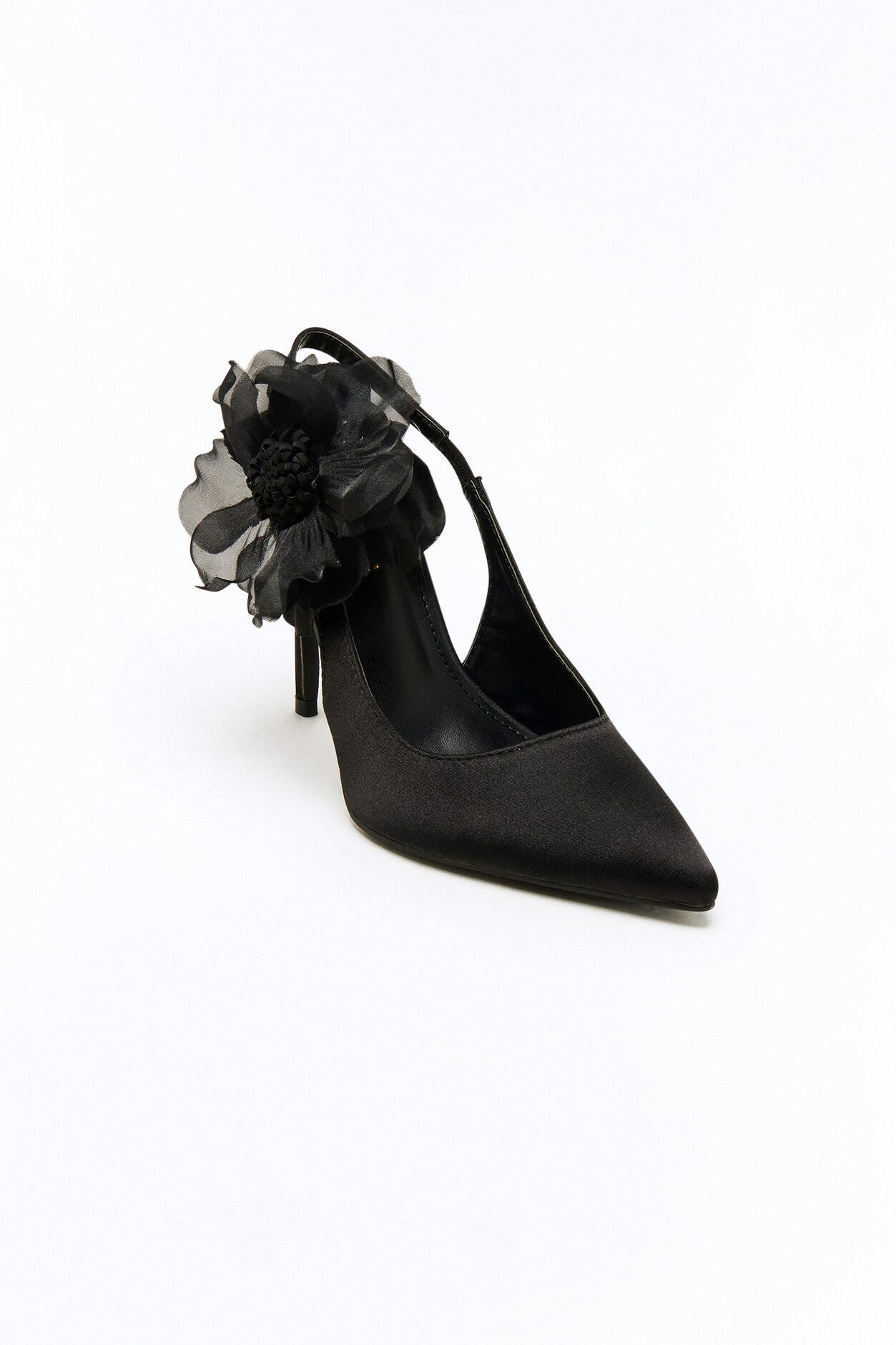 Daffodil Flower Satin Pumps - Black