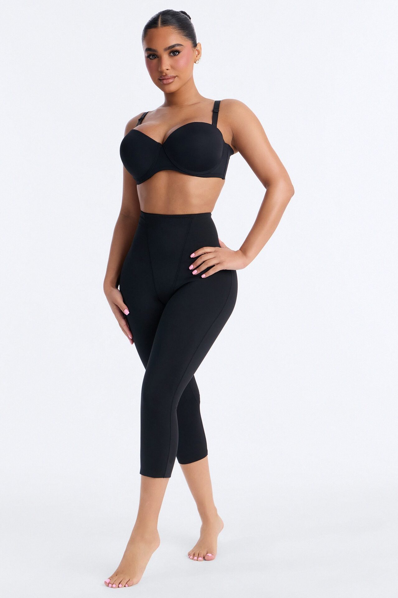 Mid Compression Shapewear Capri Pant - Black
