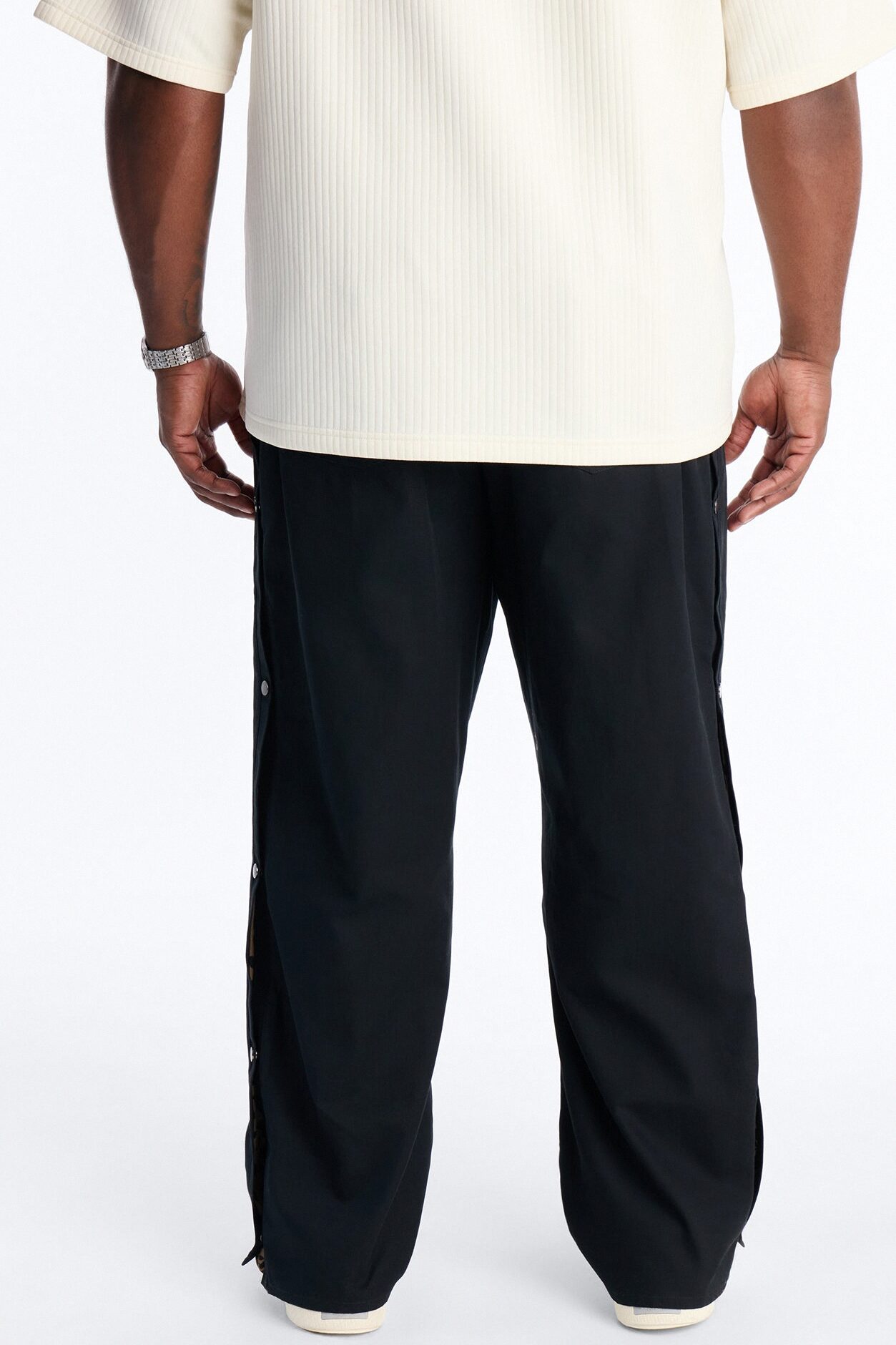 Straight Print Hint Studded Pant - Black