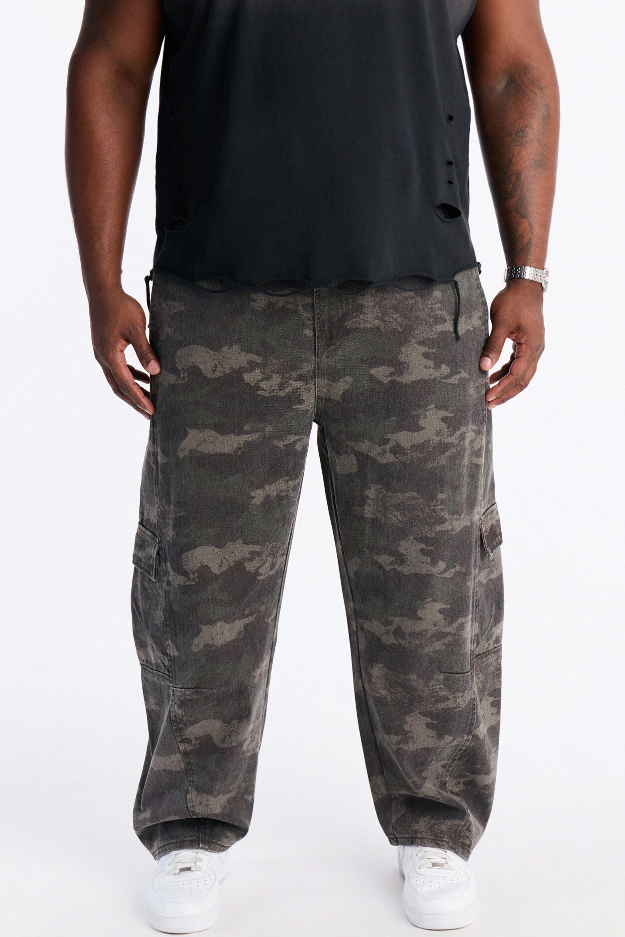 Combat Seams Barrel Jeans - Camouflage