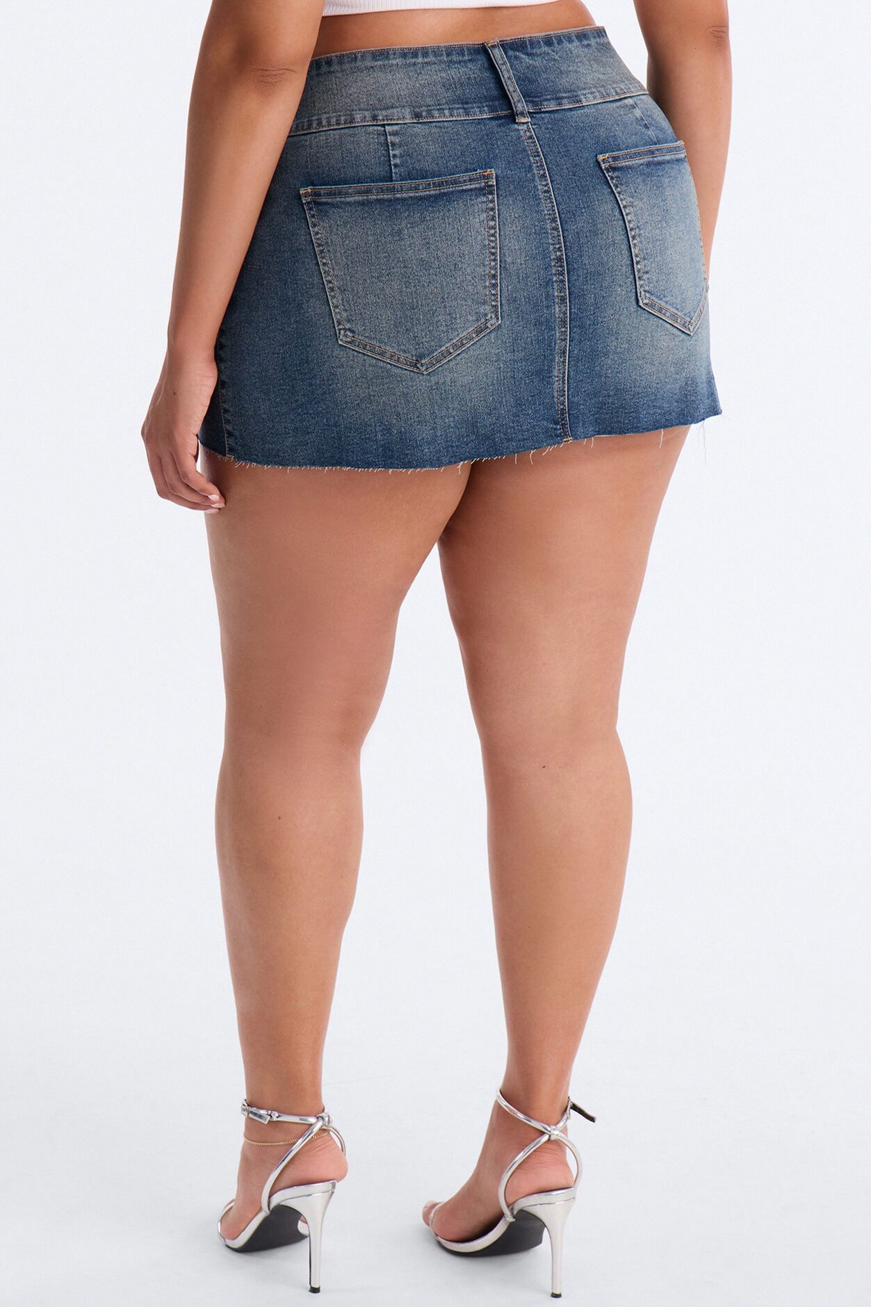Sierra Triple Button Stretch Denim Mini Skirt - Medium Wash