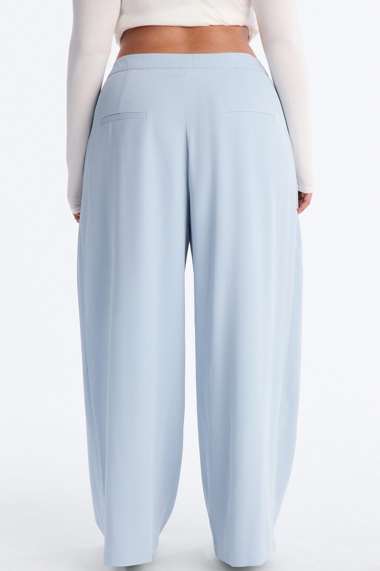 Luciane Pleated Trouser Pant 33″ - Light Blue