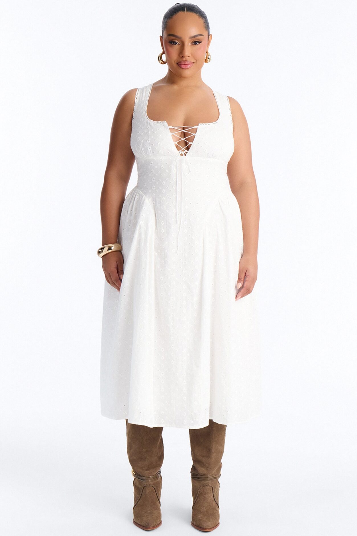Sweet Pea Eyelet Midi Dress - White