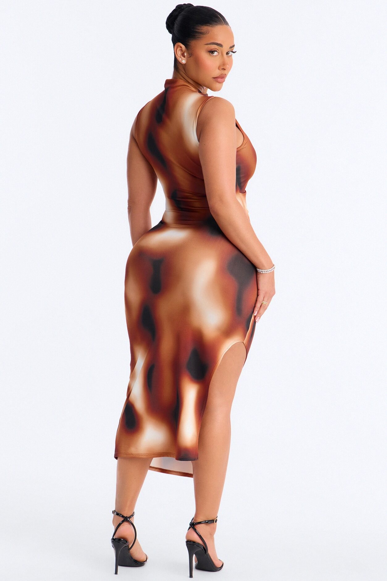 Zuri Tie Die Midi Dress - Brown/combo