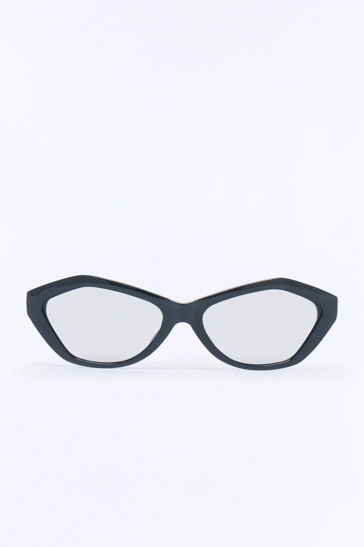 Runway Rays Sunglasses - Black