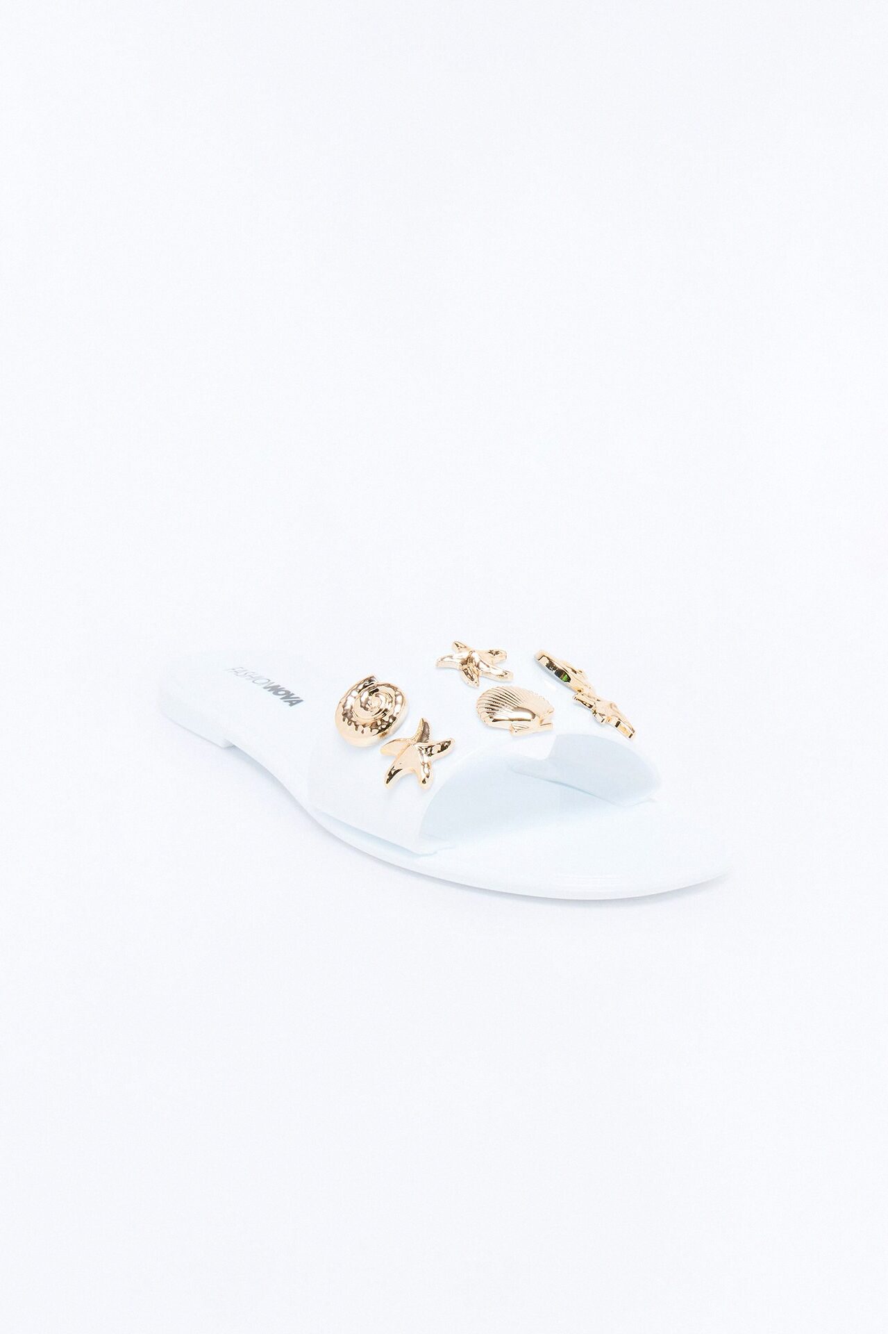 Jackie Shell Sandals - White